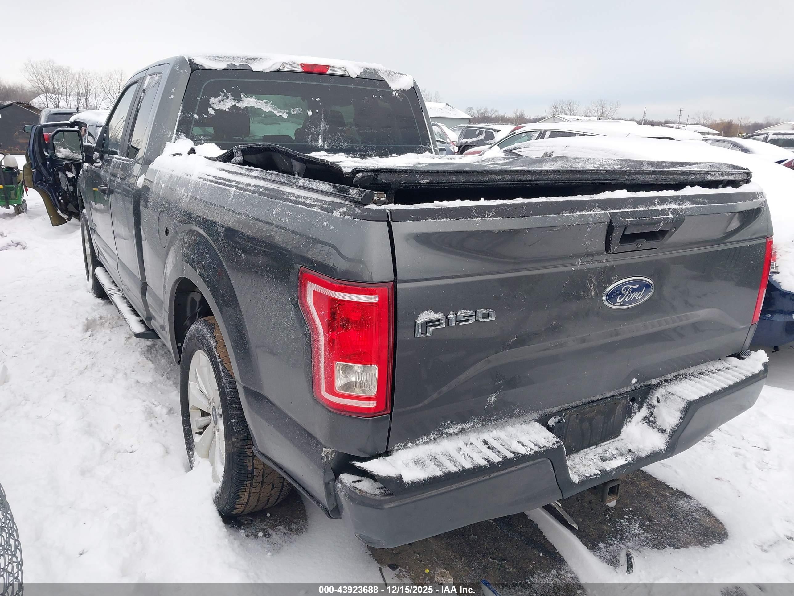FORD F-150 image 3