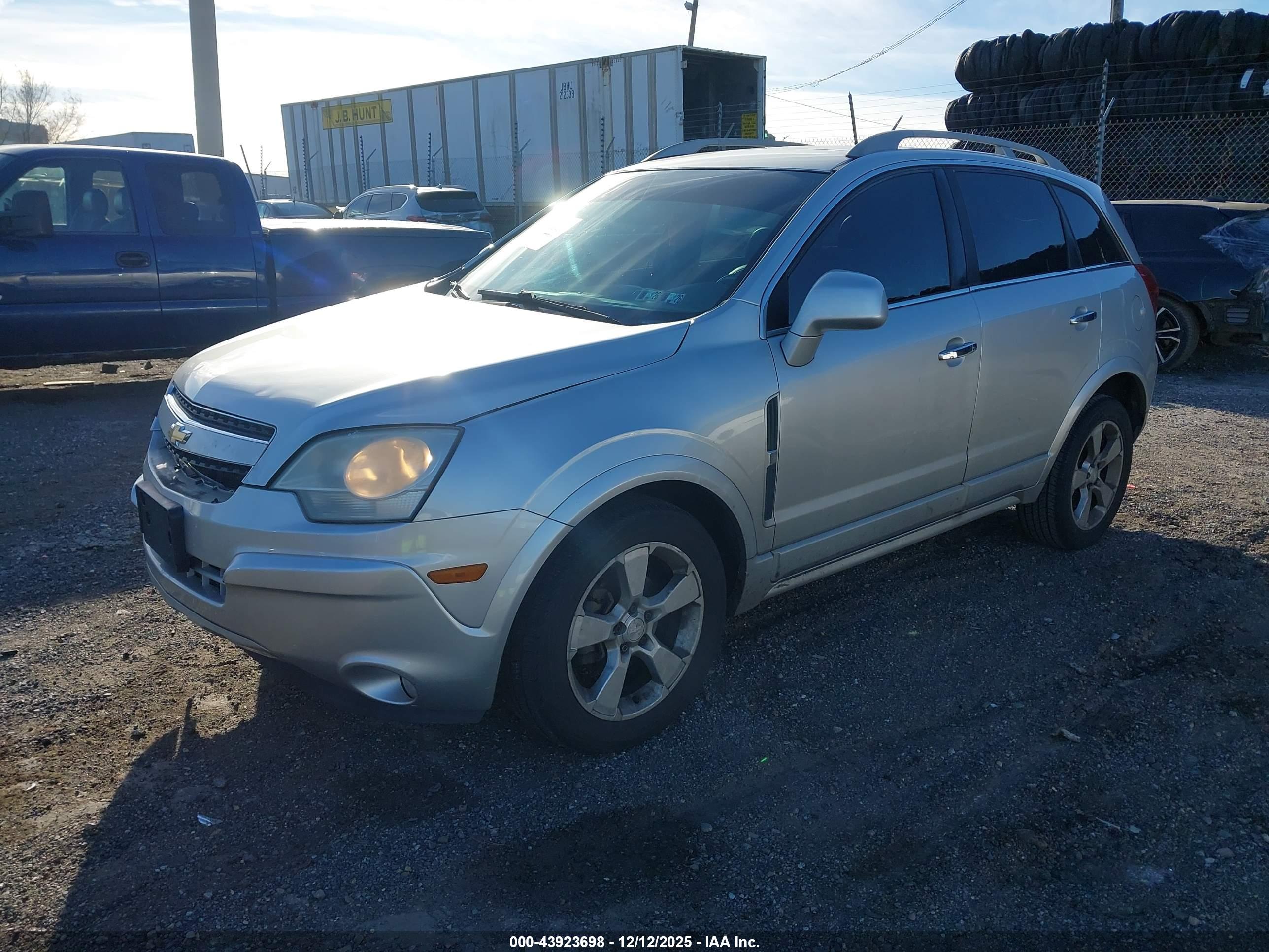 CHEVROLET CAPTIVA image 2