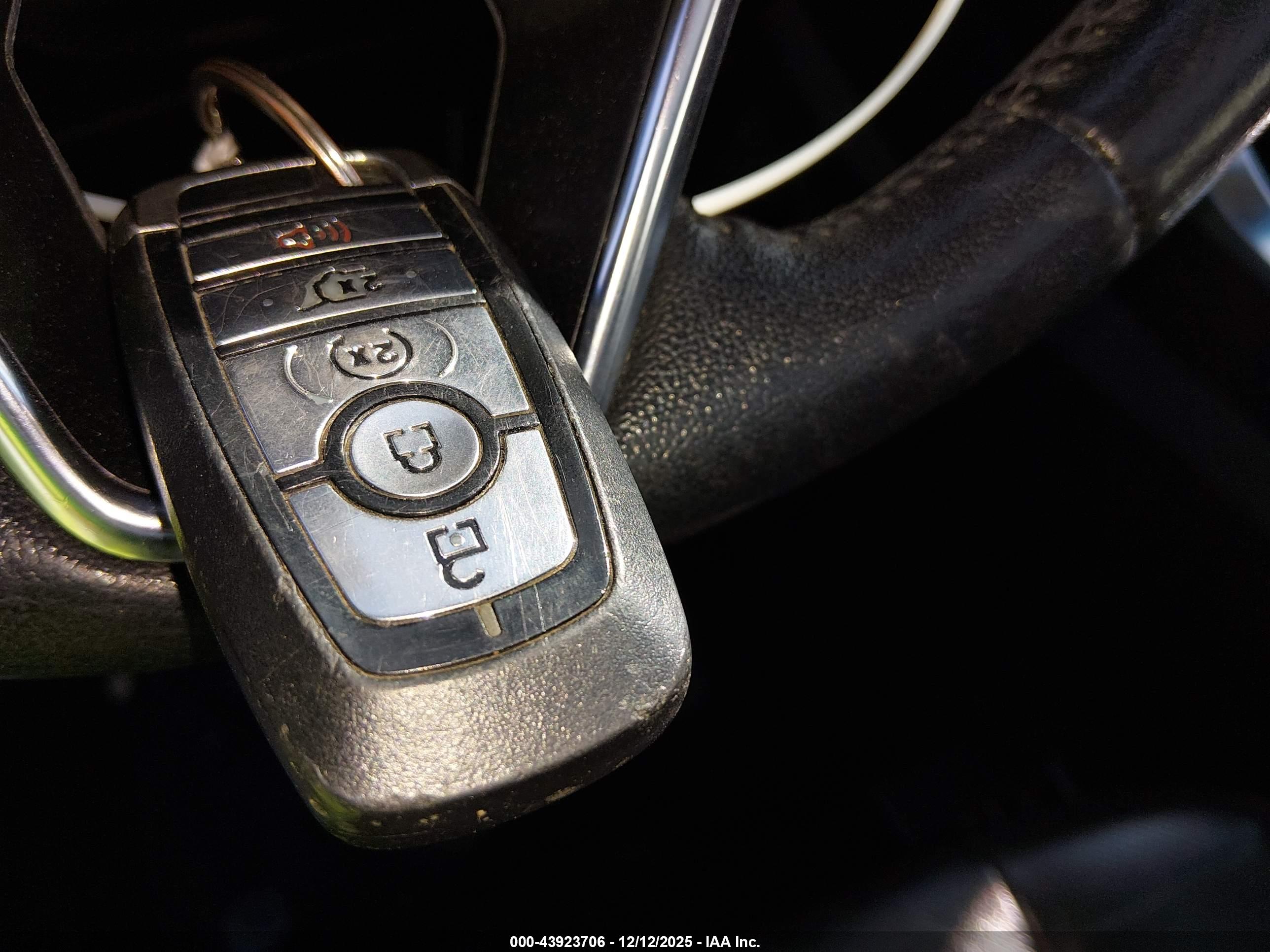 FORD EDGE image 11