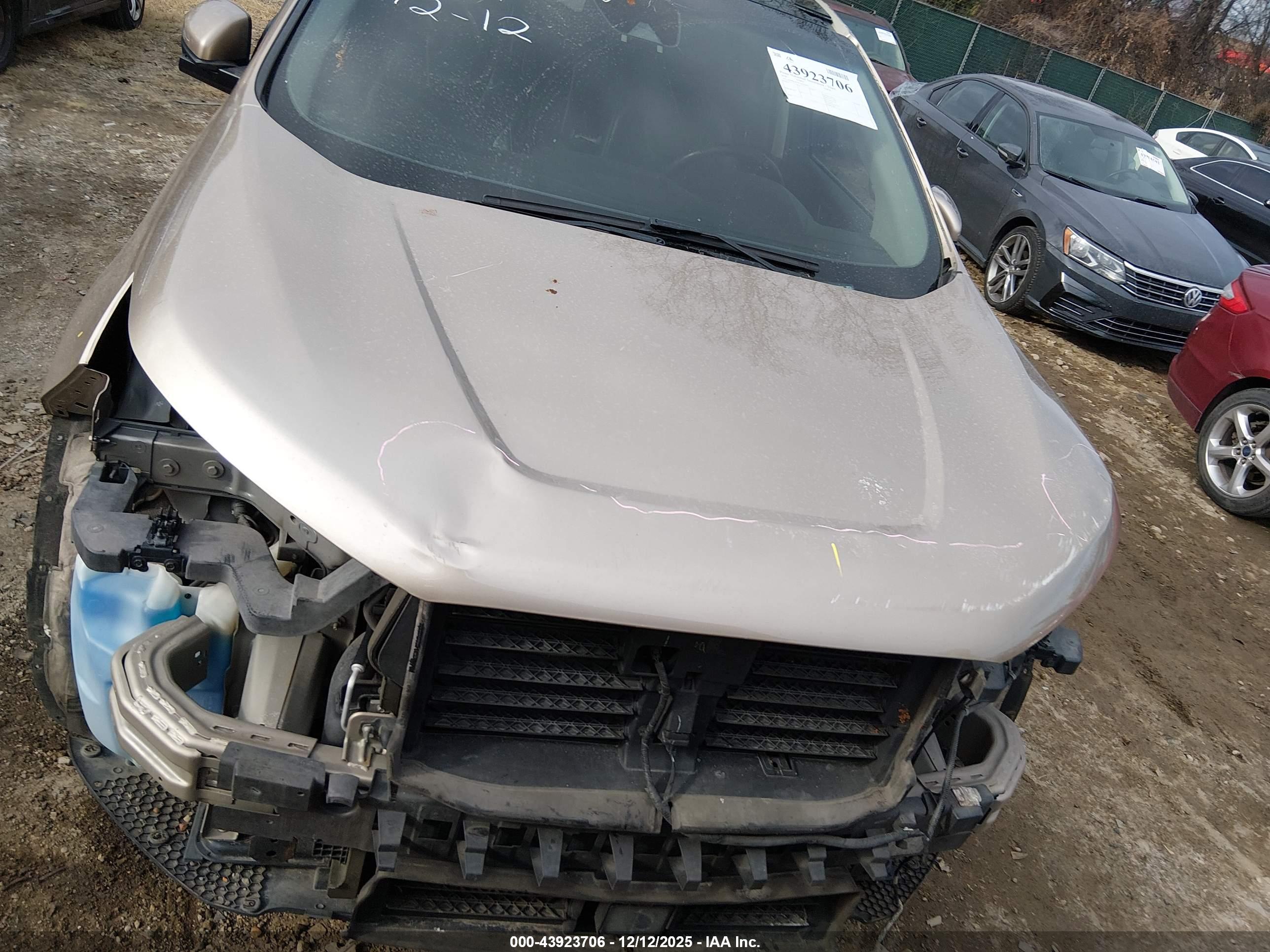 FORD EDGE image 6