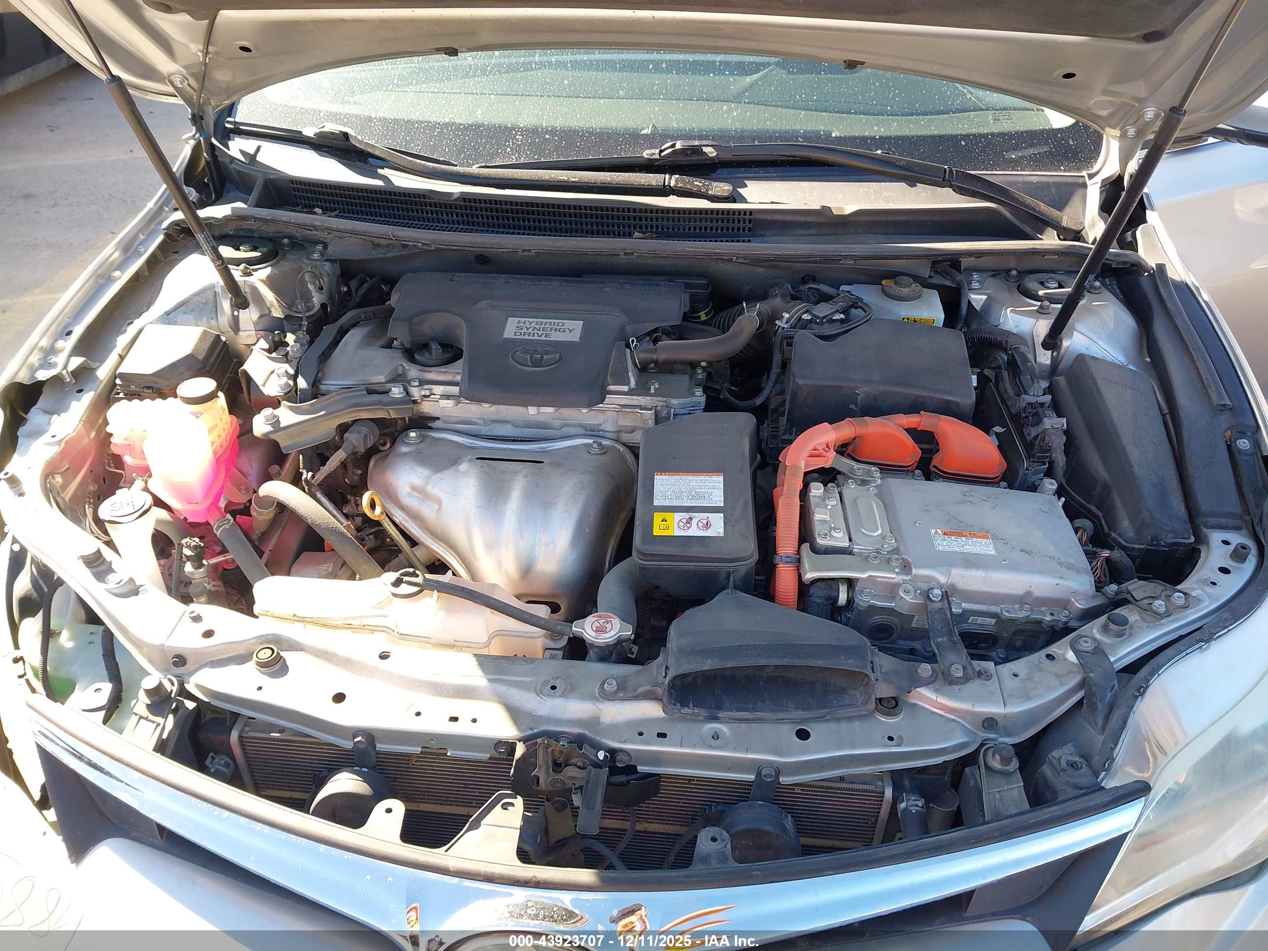 TOYOTA AVALON image 10