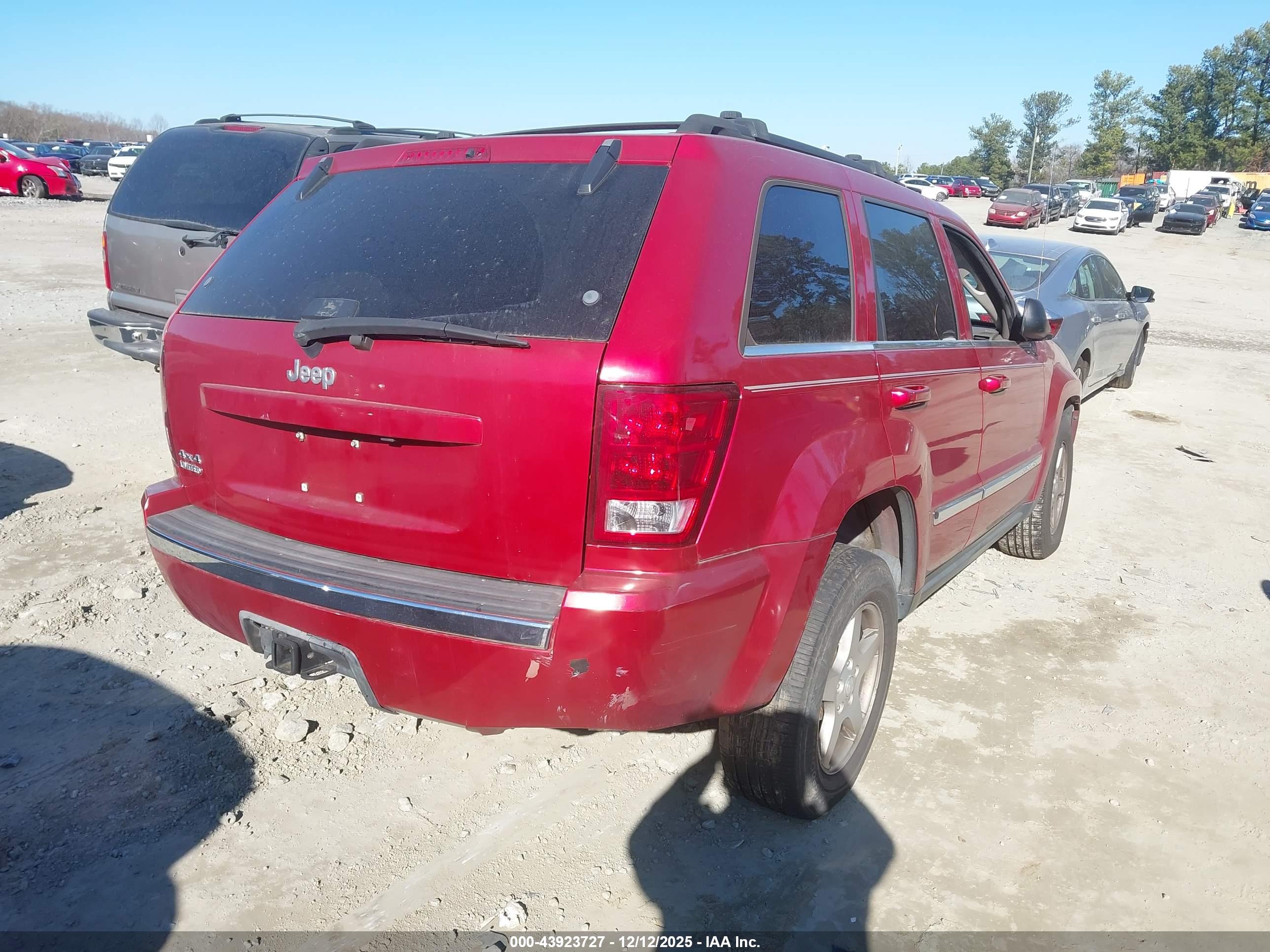 JEEP GRAND image 4