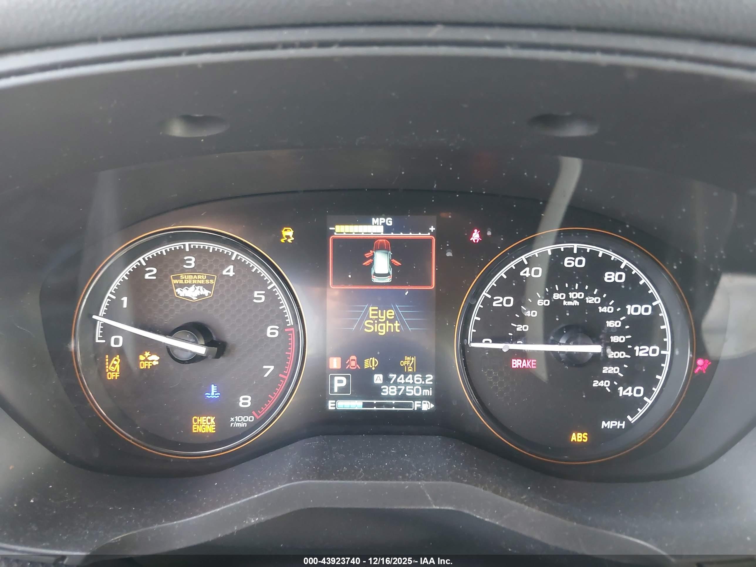 SUBARU FORESTER image 7