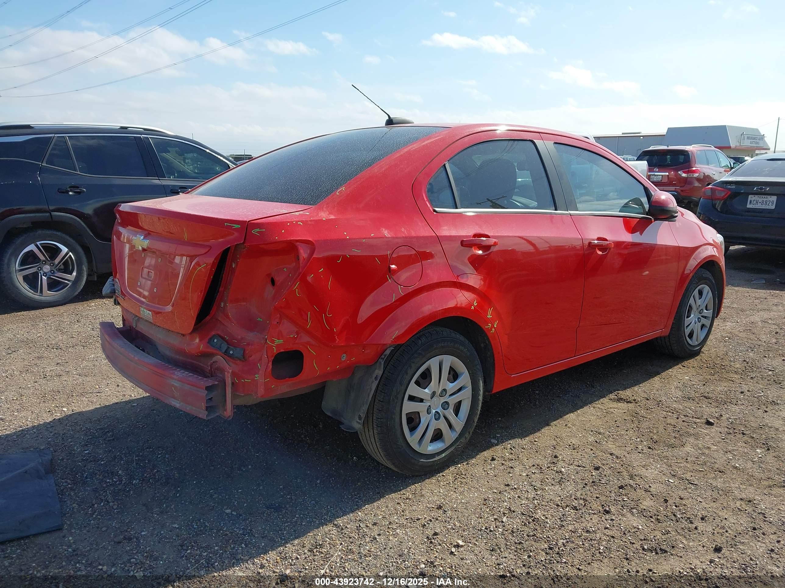 CHEVROLET SONIC image 4