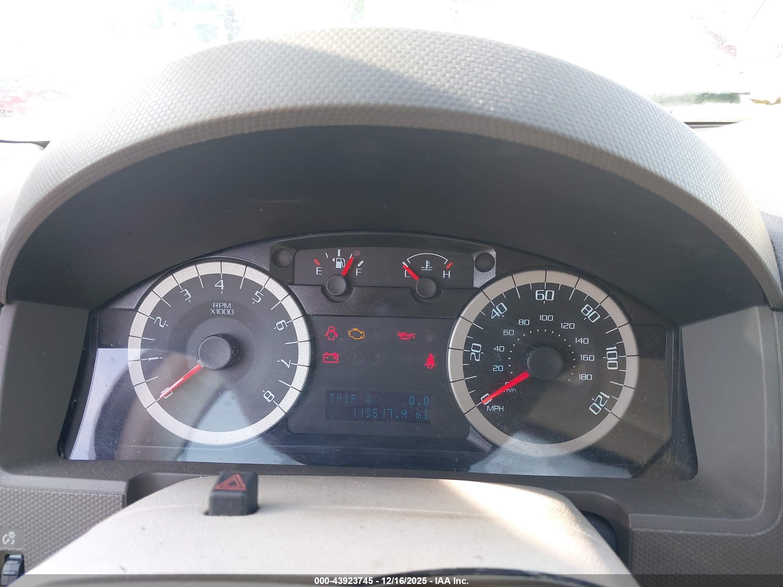 FORD ESCAPE image 7