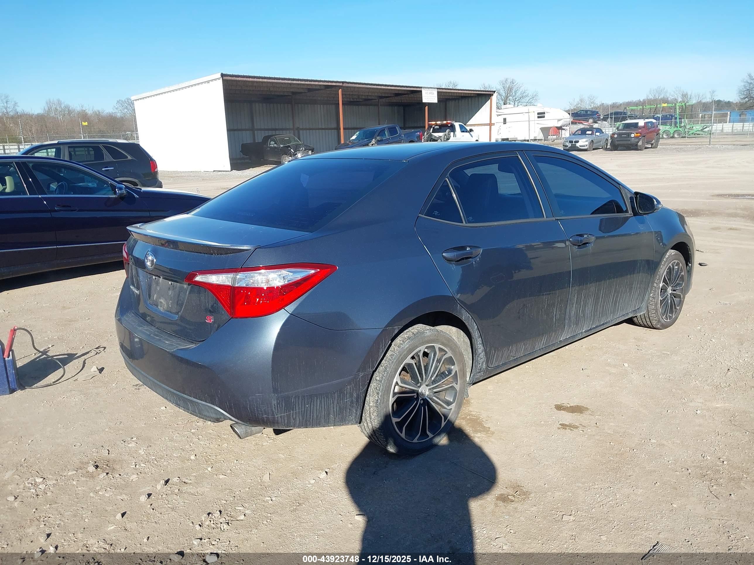 TOYOTA COROLLA image 4