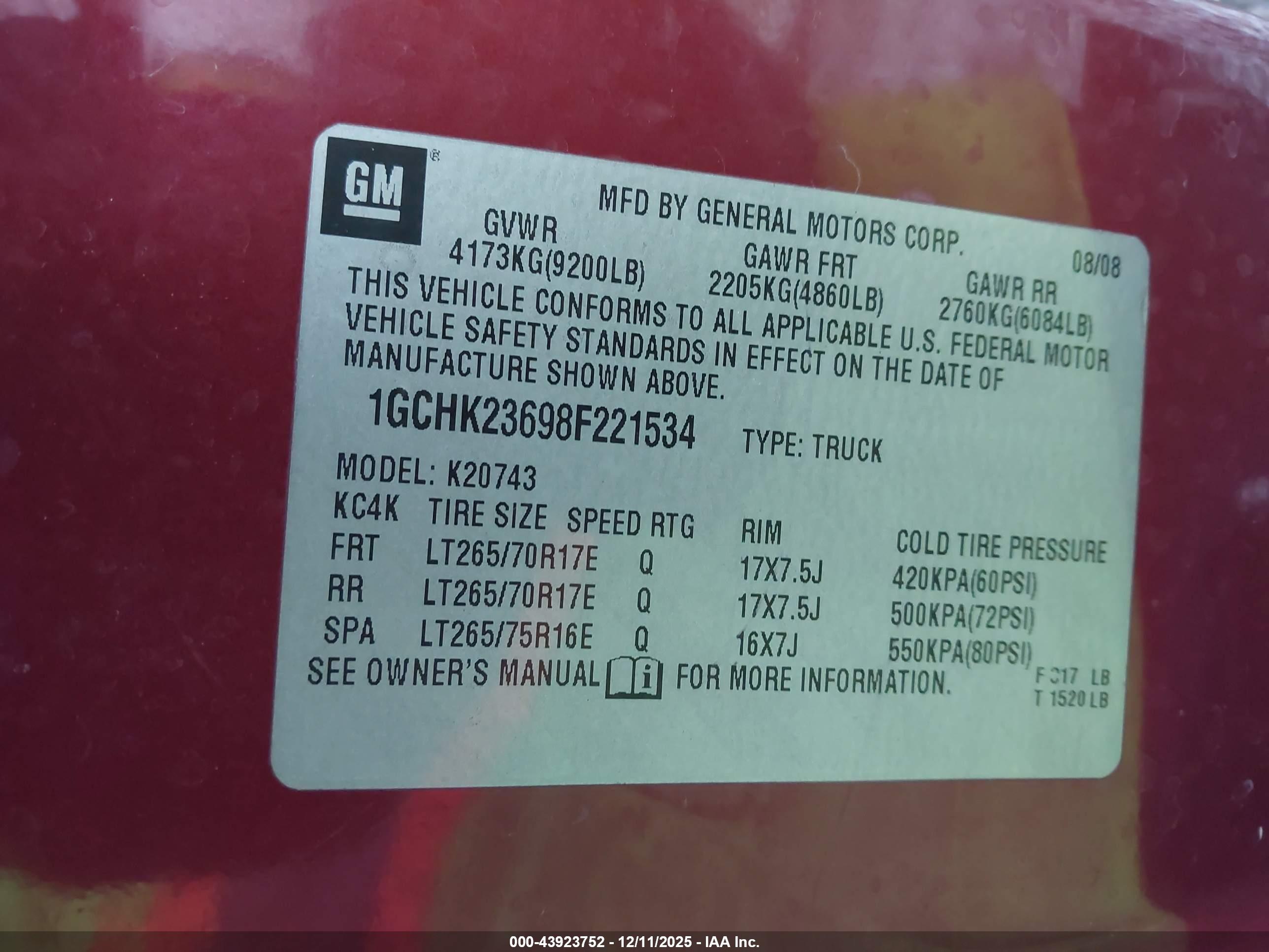 CHEVROLET SILVERADO image 9