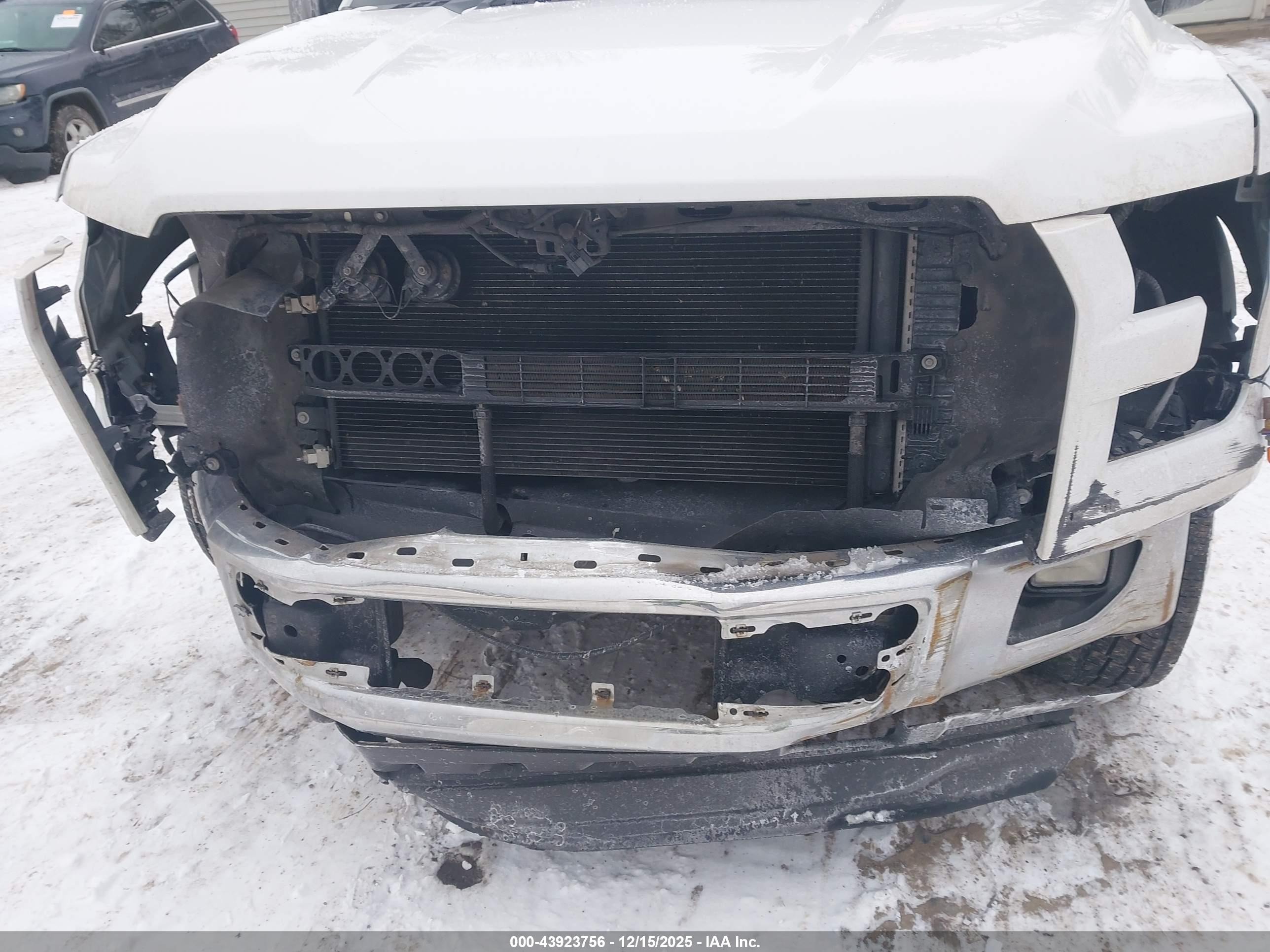 FORD F-150 image 6