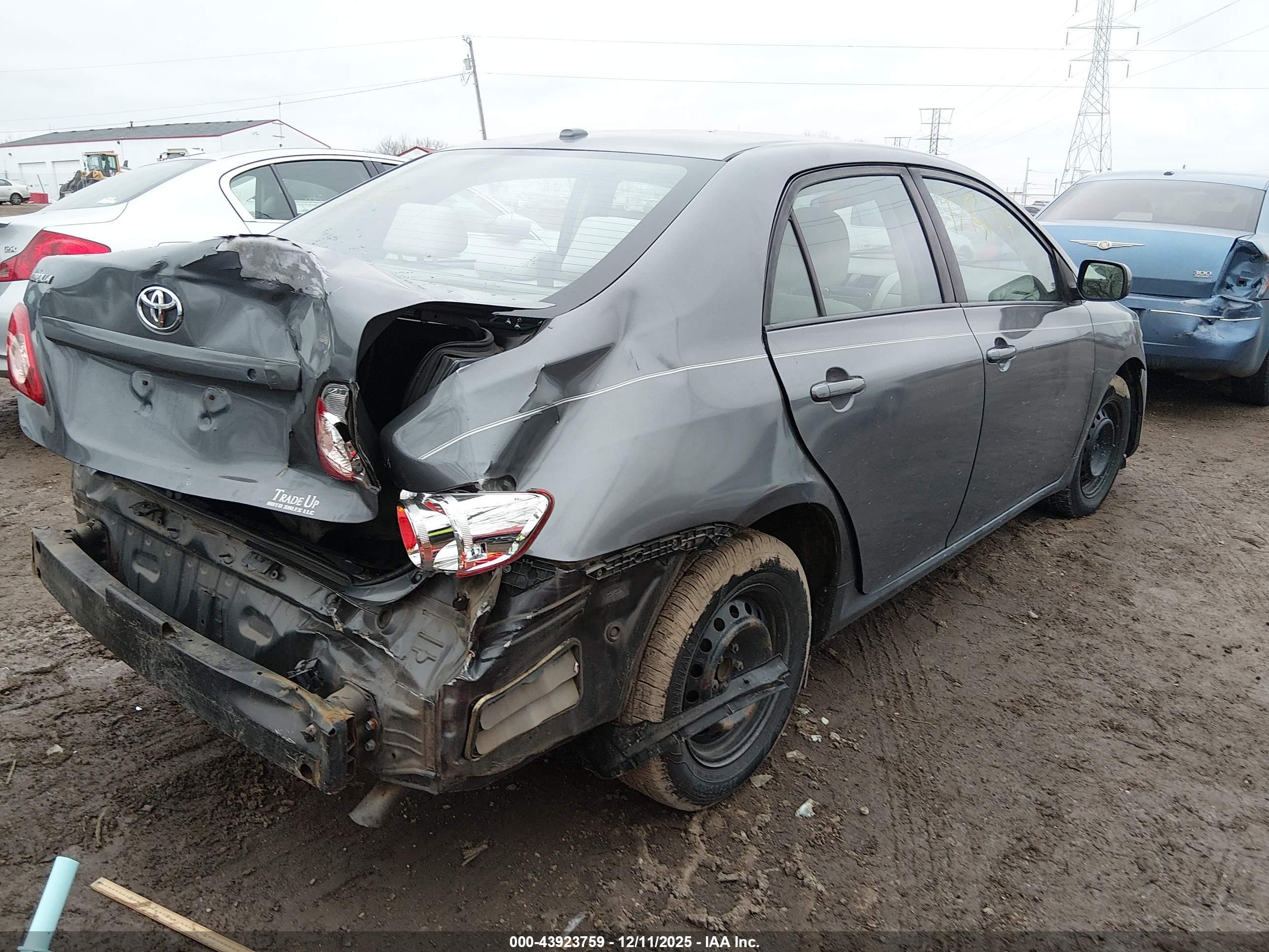 TOYOTA COROLLA image 4