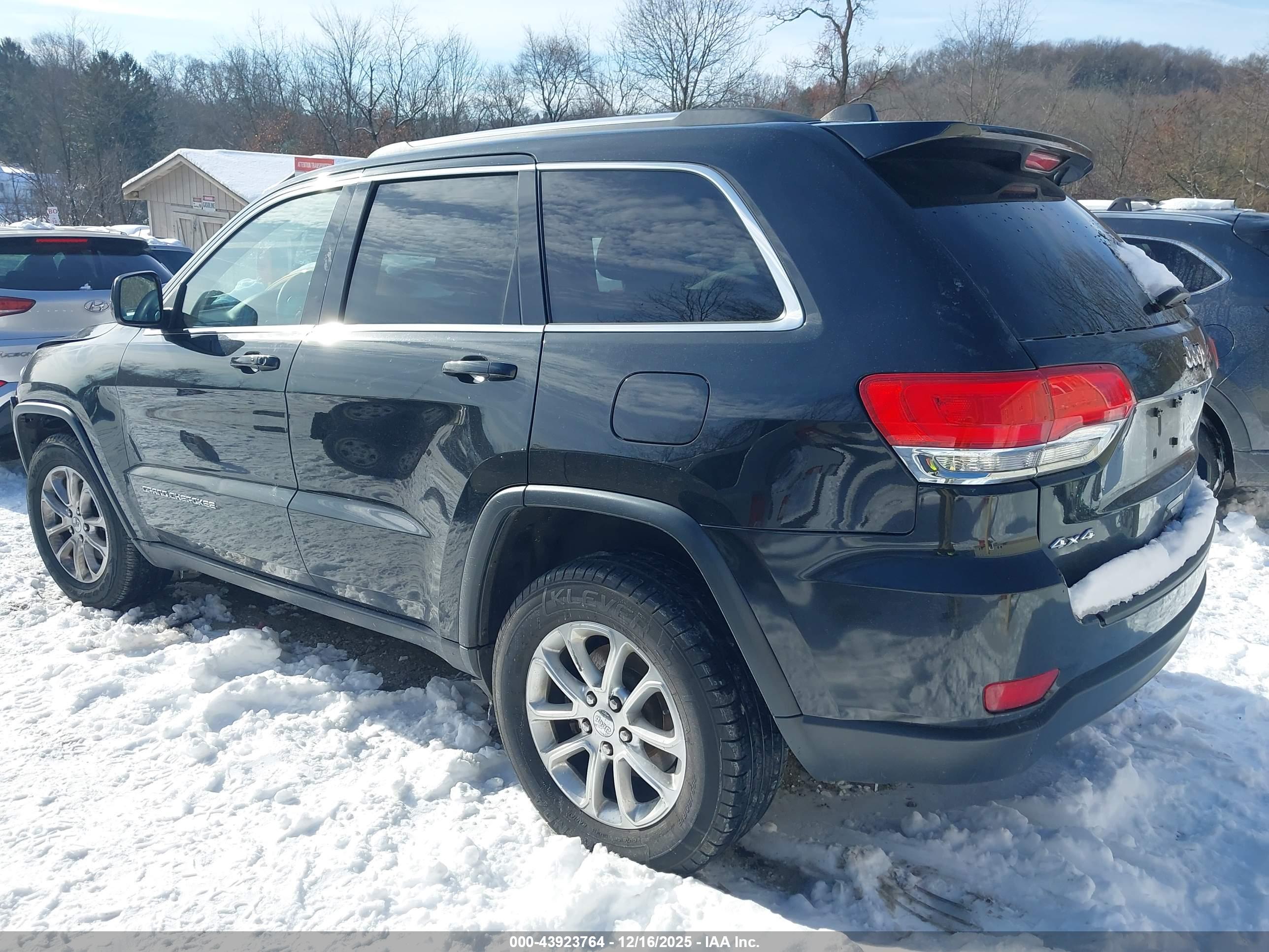 JEEP GRAND image 3