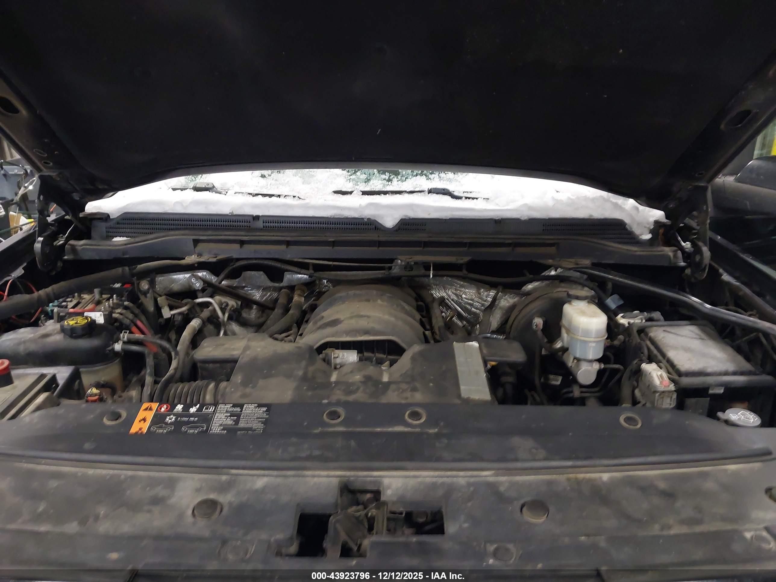 GMC SIERRA image 10