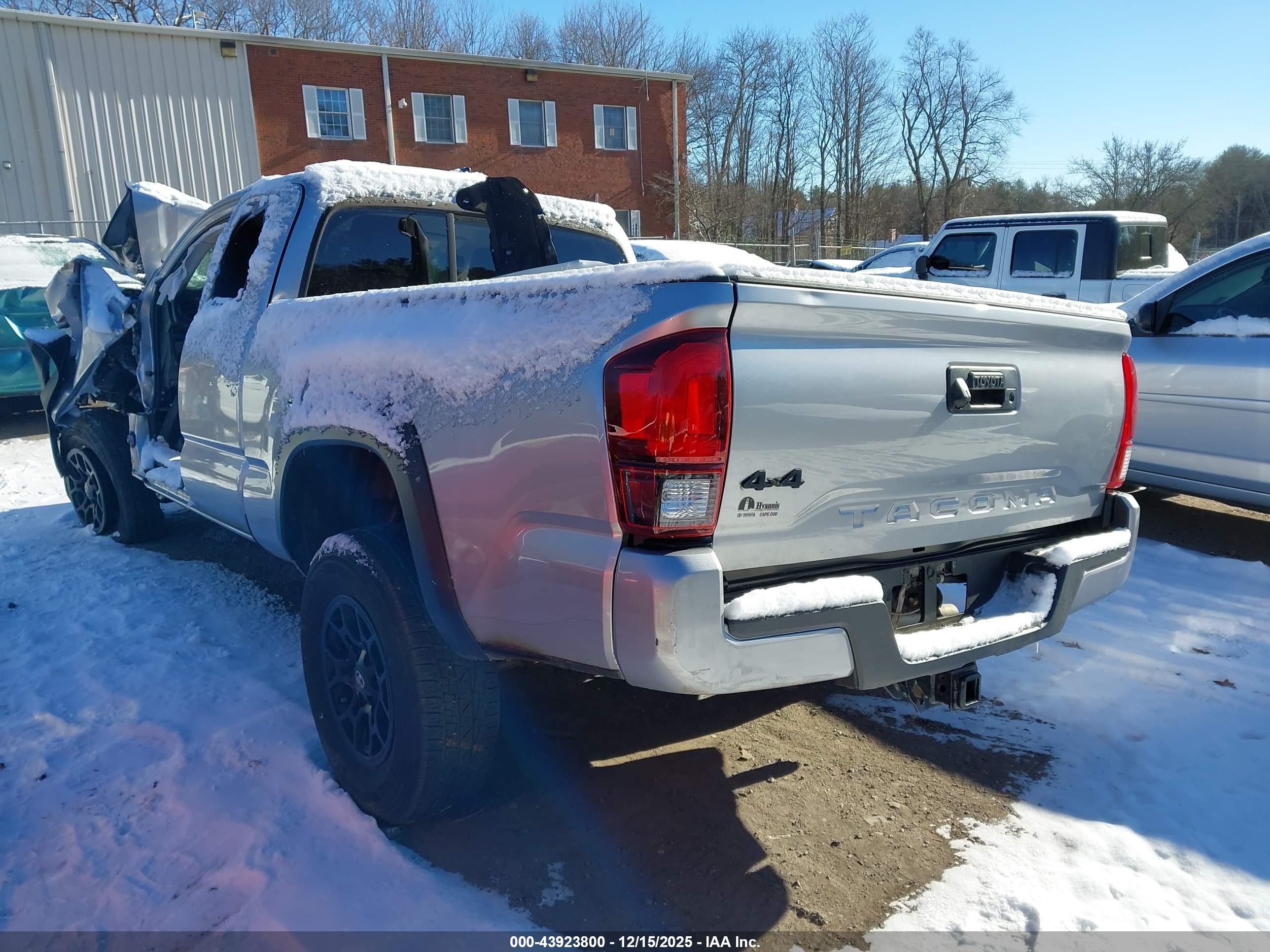 TOYOTA TACOMA image 4