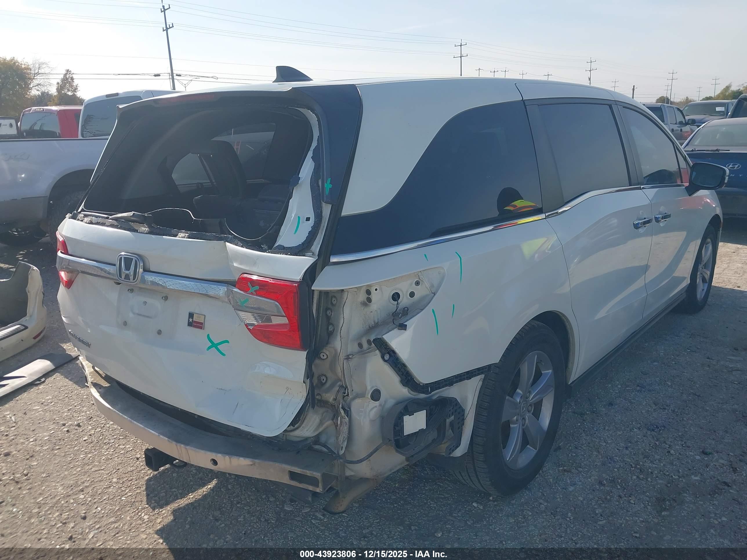 HONDA ODYSSEY image 4