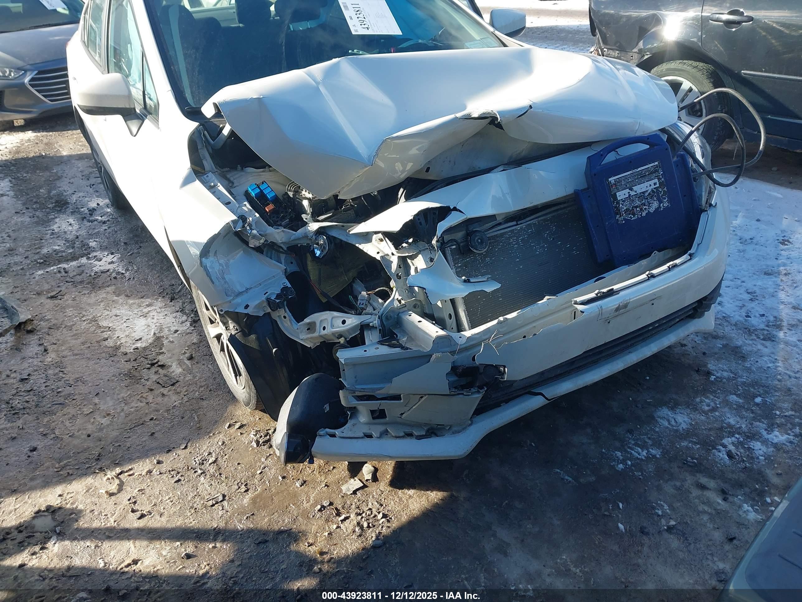 SUBARU IMPREZA image 6