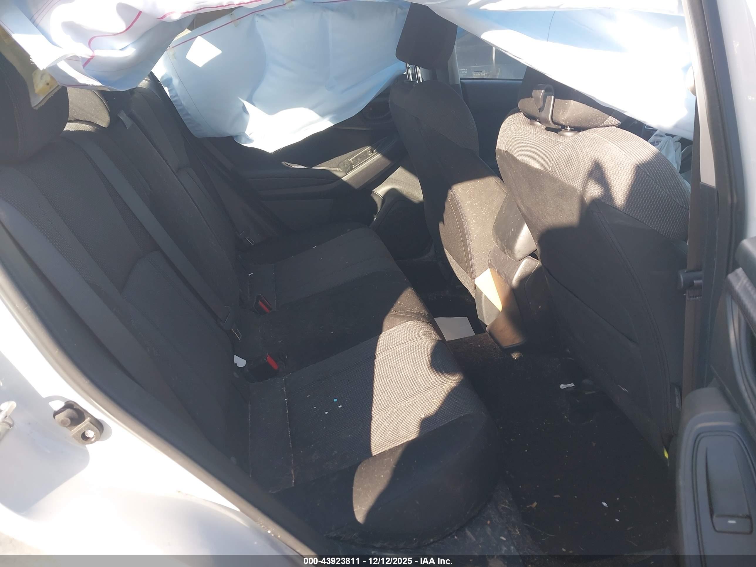 SUBARU IMPREZA image 8