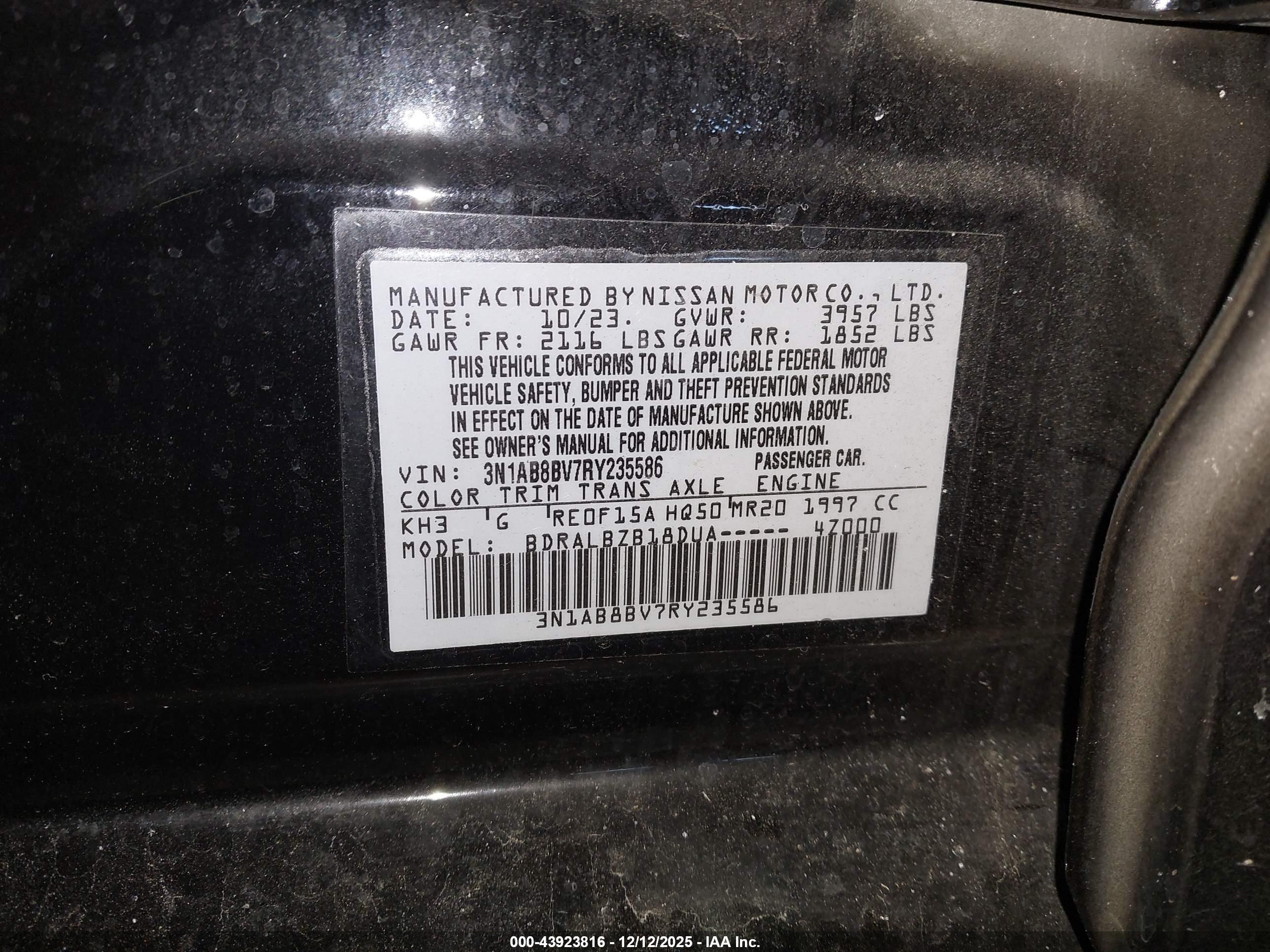 NISSAN SENTRA image 9
