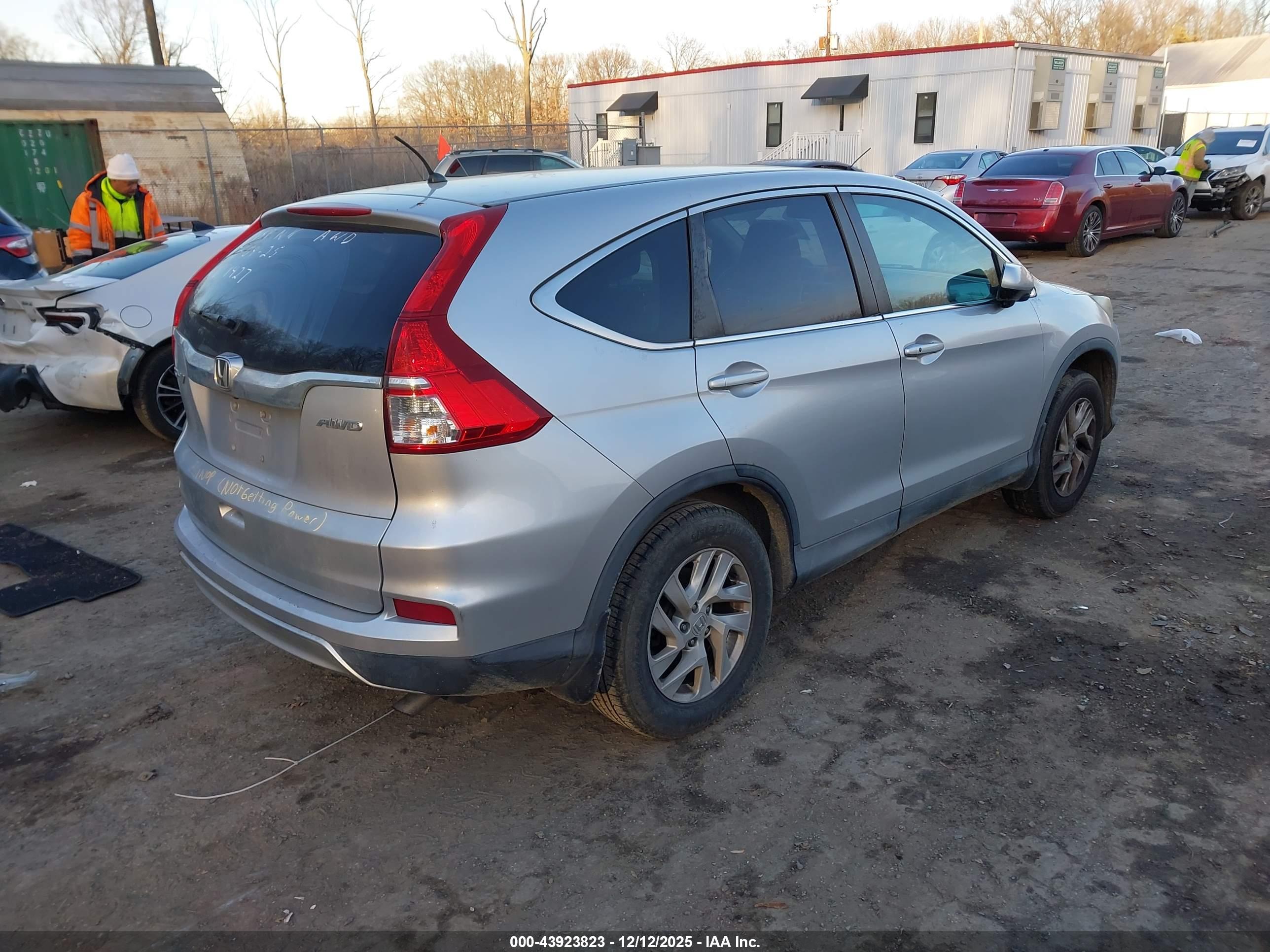 HONDA CR-V image 4