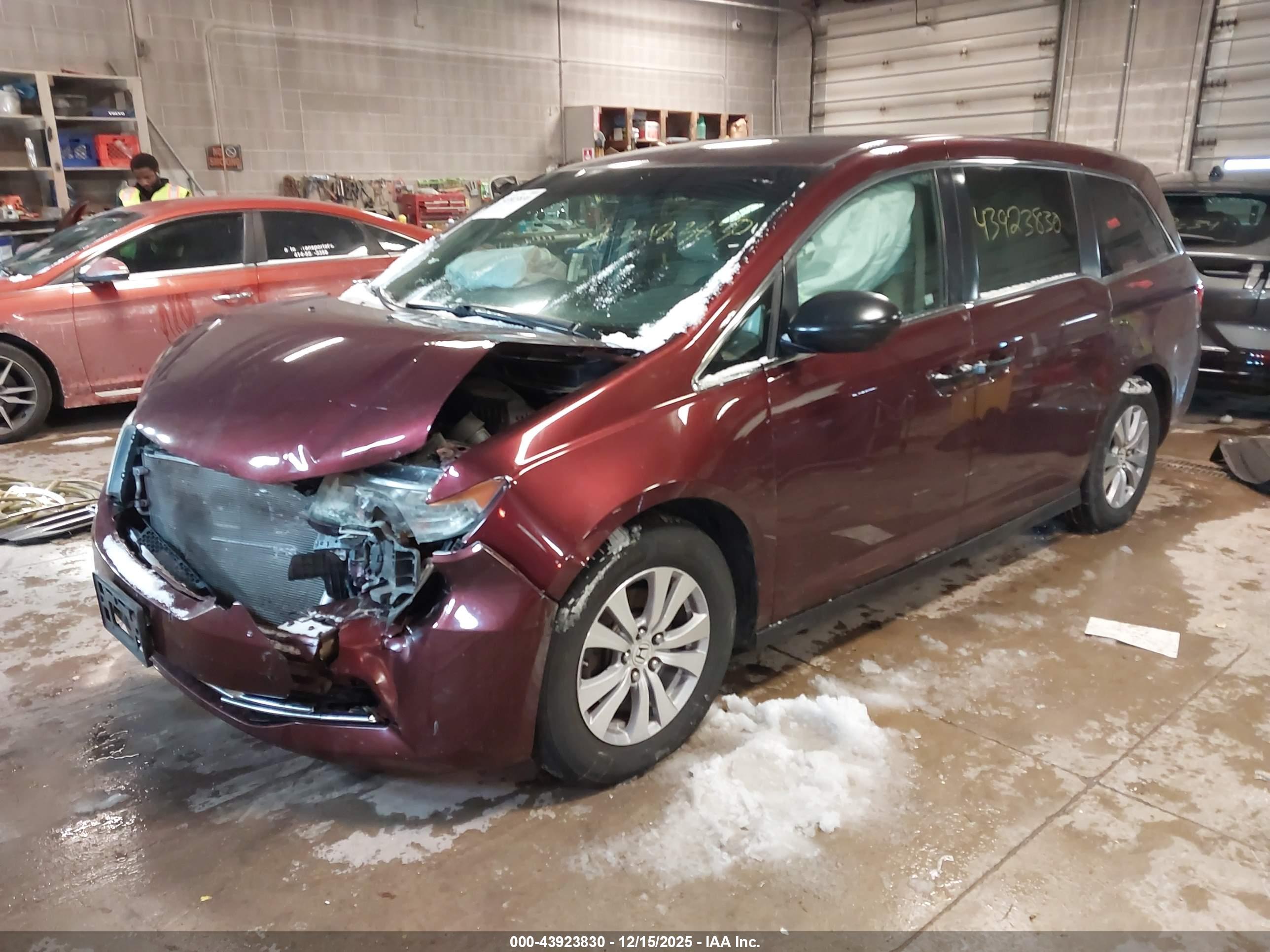 HONDA ODYSSEY image 2