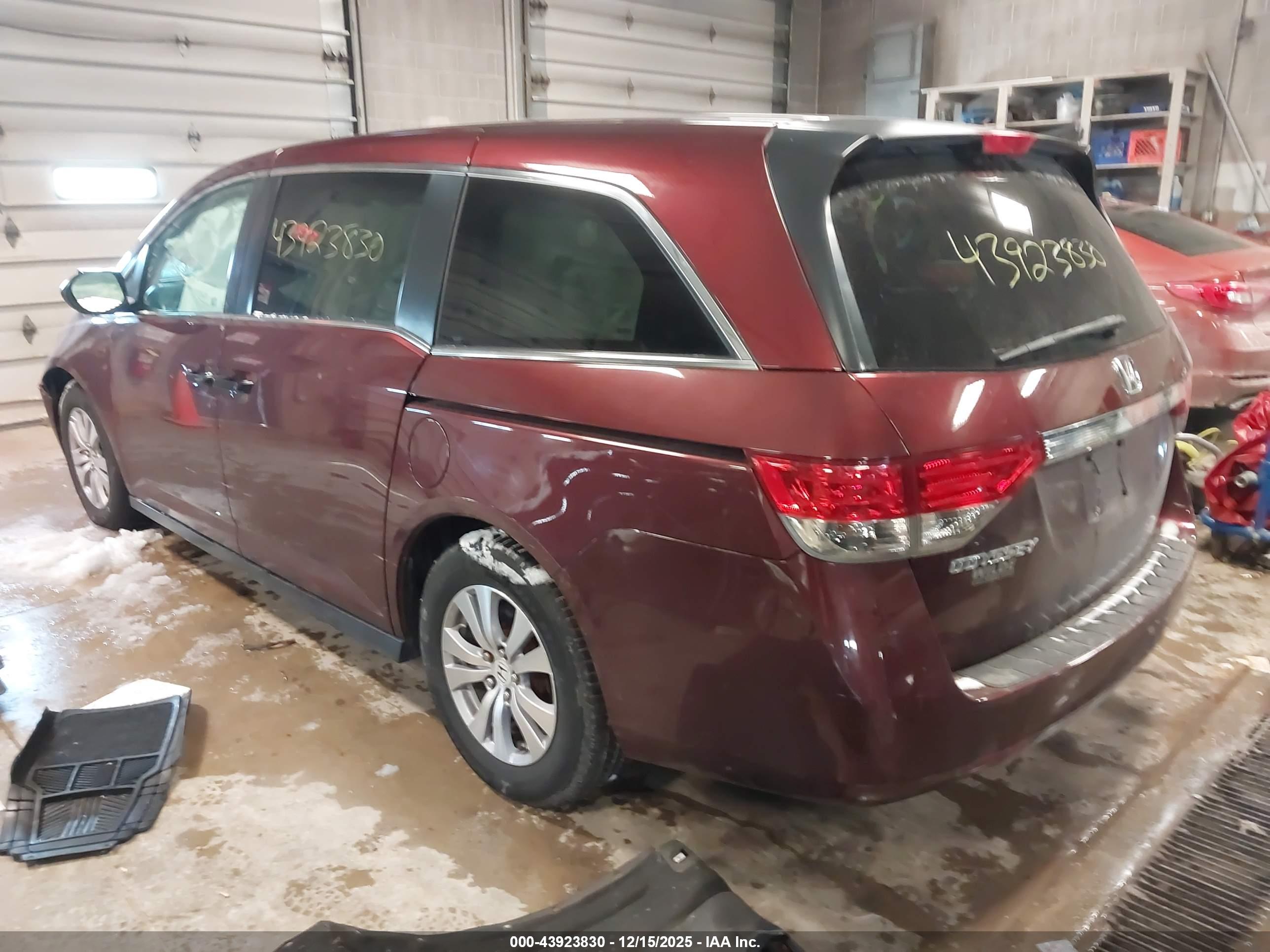 HONDA ODYSSEY image 3