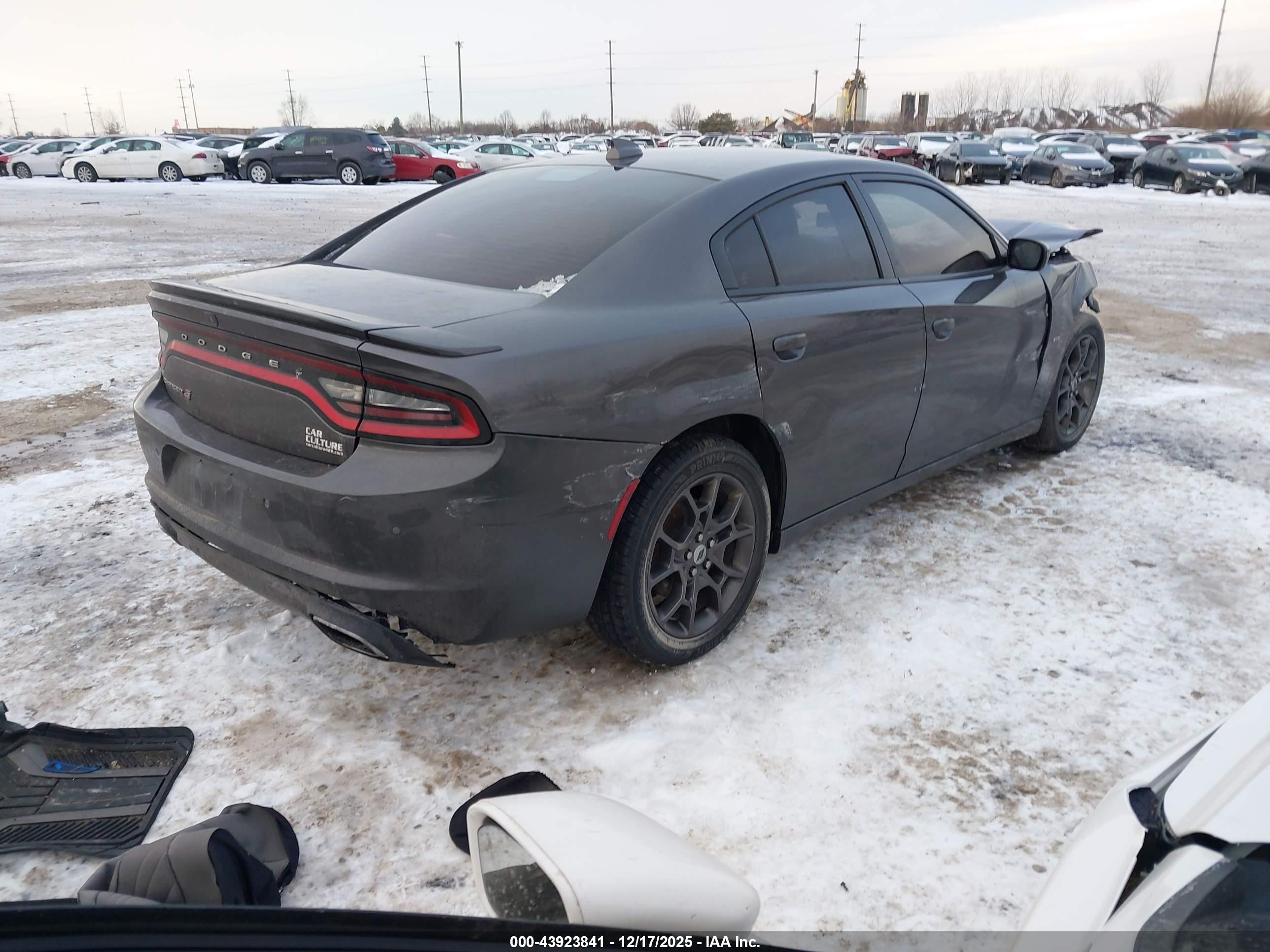 DODGE CHARGER image 4