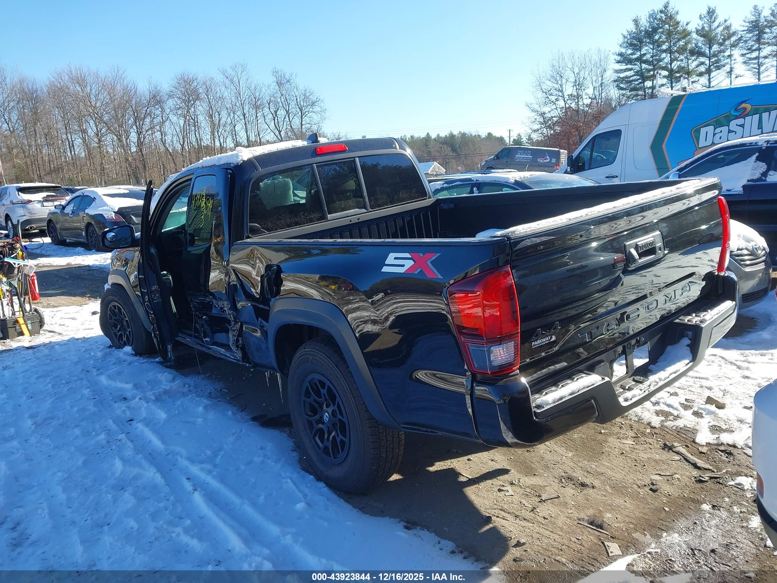 TOYOTA TACOMA image 4