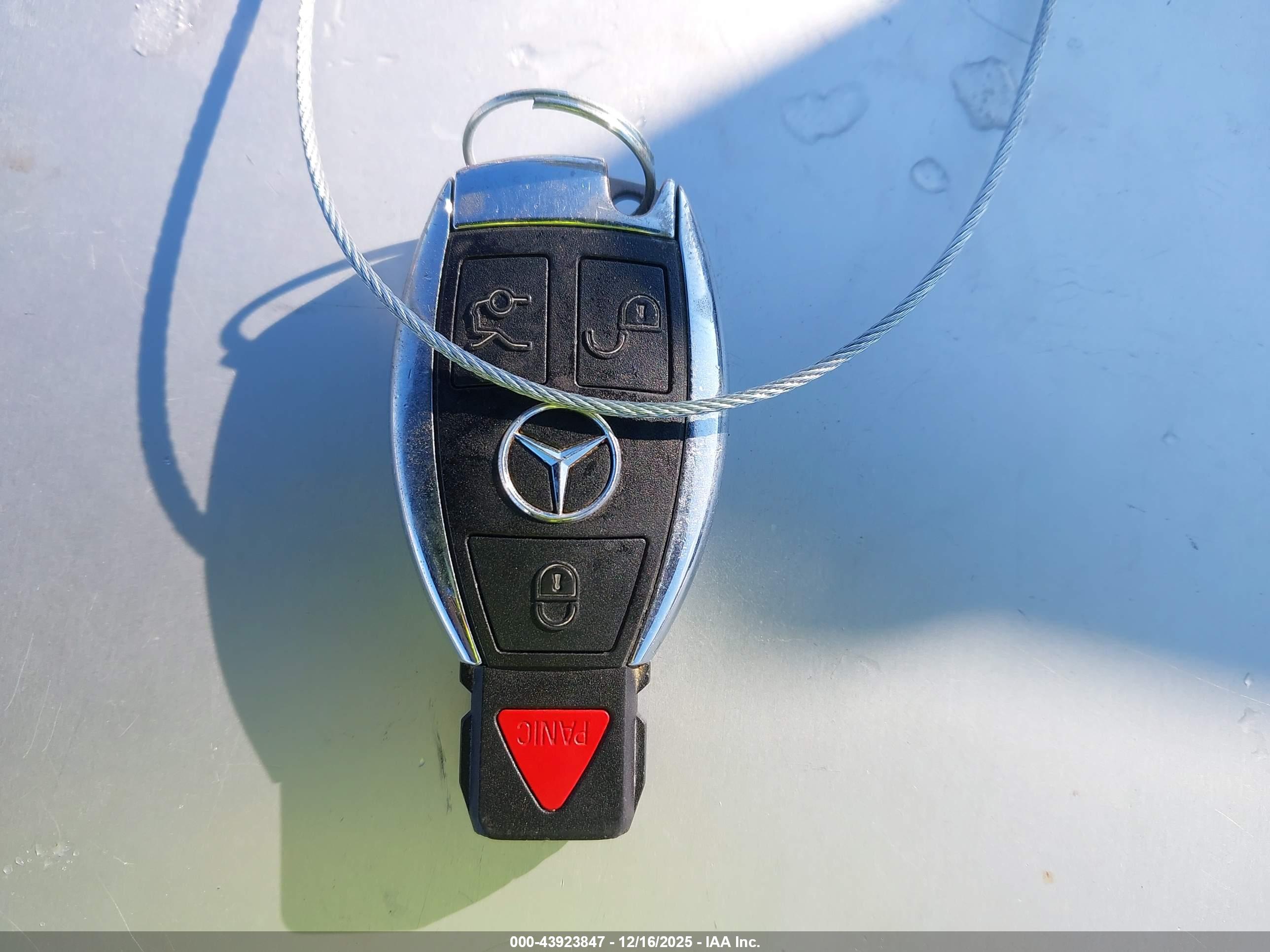 MERCEDES-BENZ GLS image 11