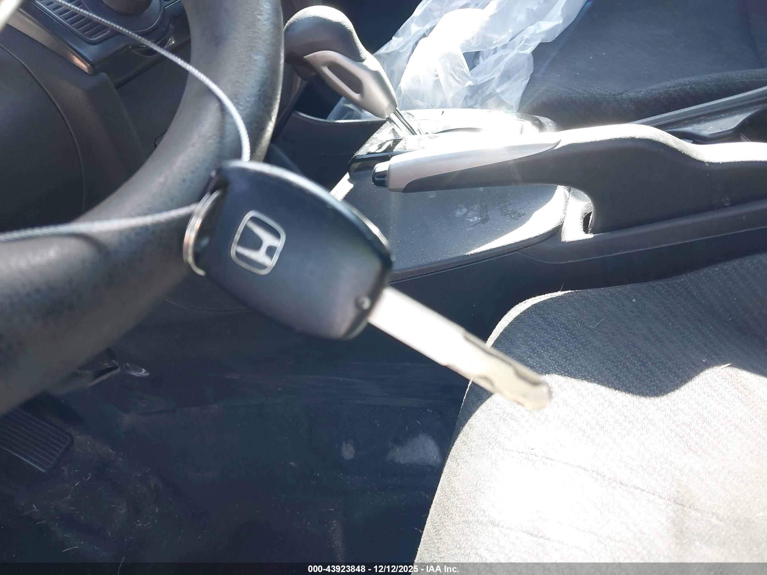 HONDA CIVIC image 11