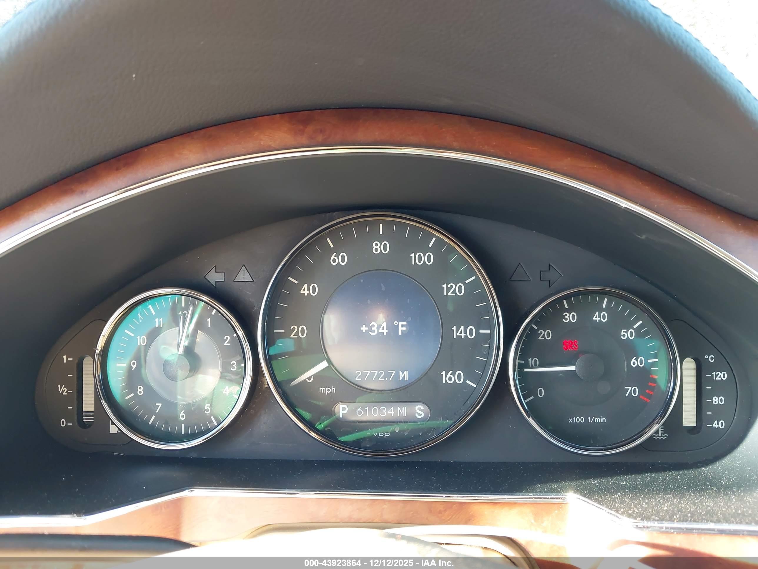 MERCEDES-BENZ CLS image 7