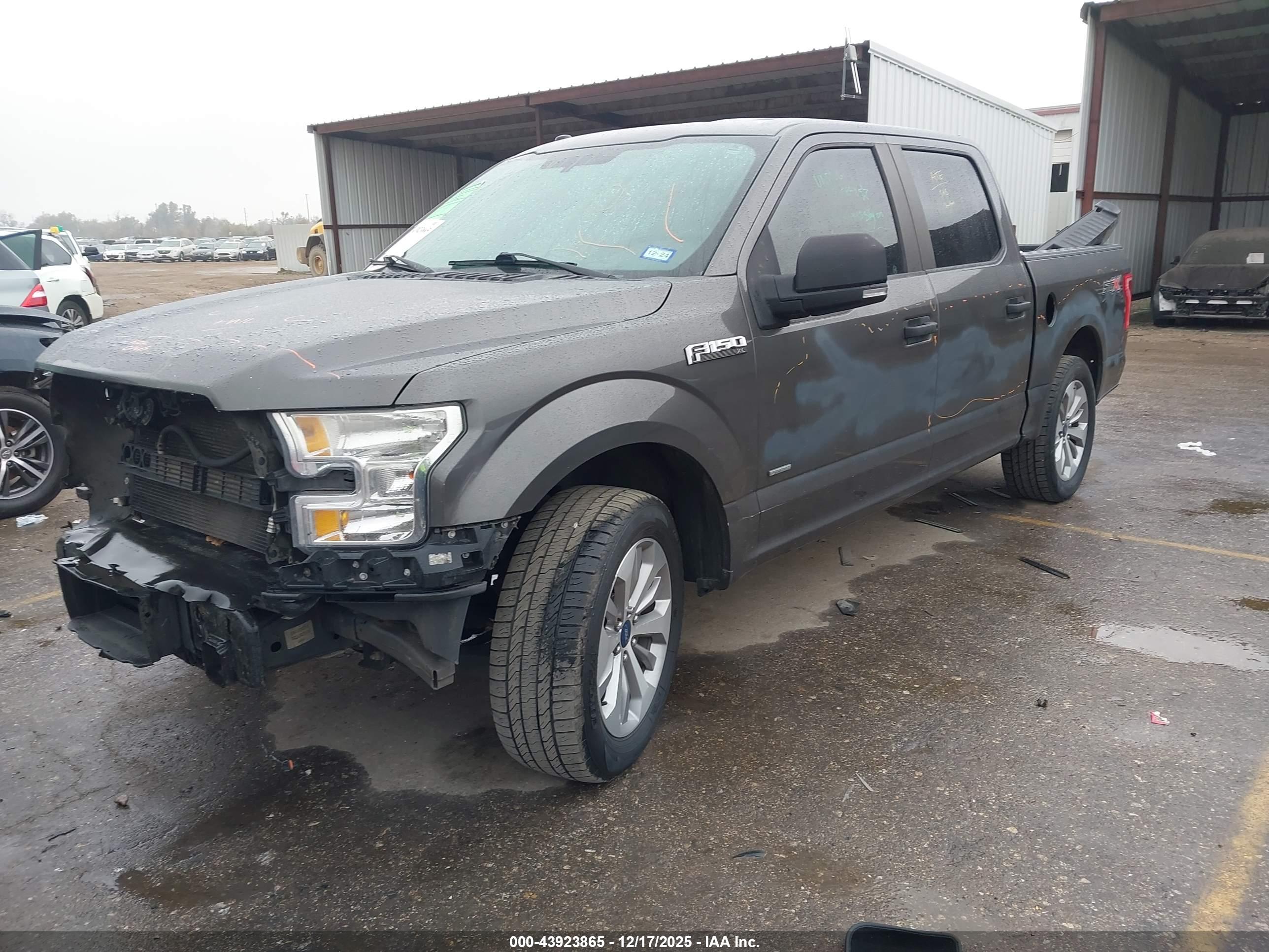FORD F-150 image 2