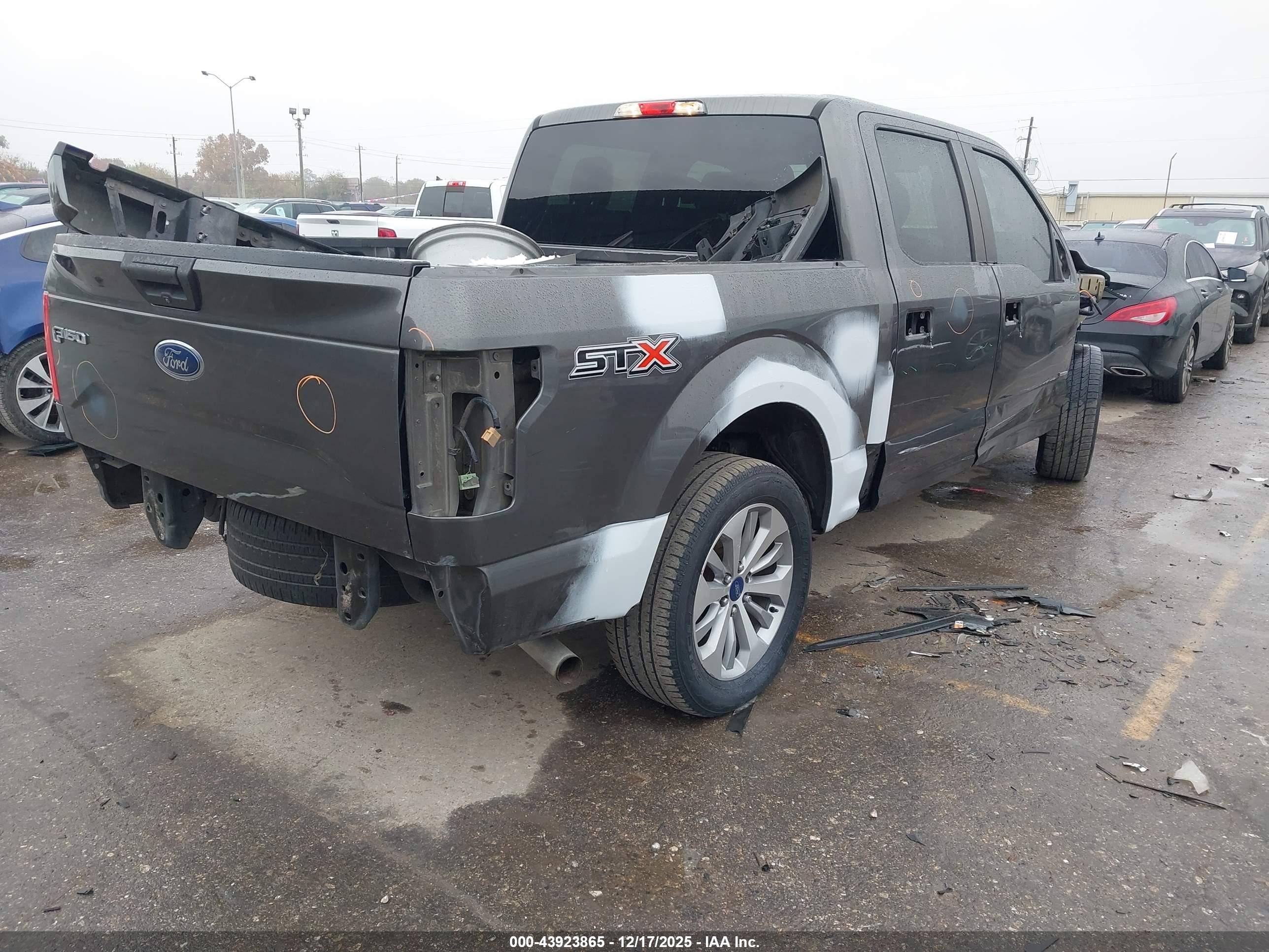FORD F-150 image 4
