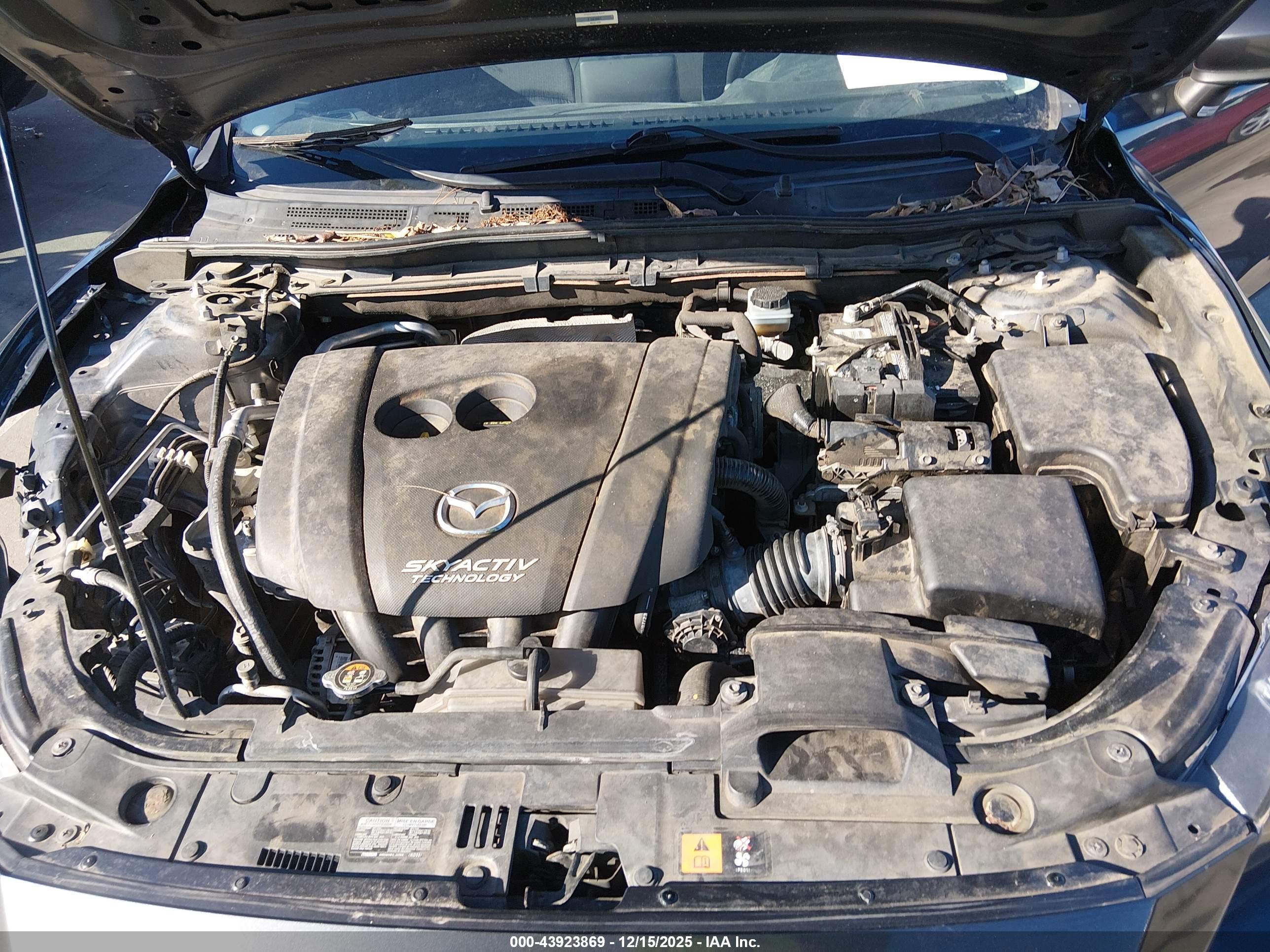 MAZDA MAZDA3 image 10