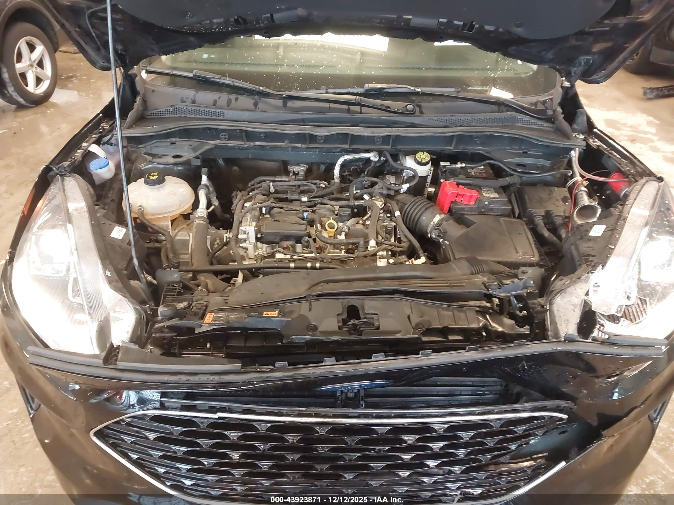 FORD ESCAPE image 10