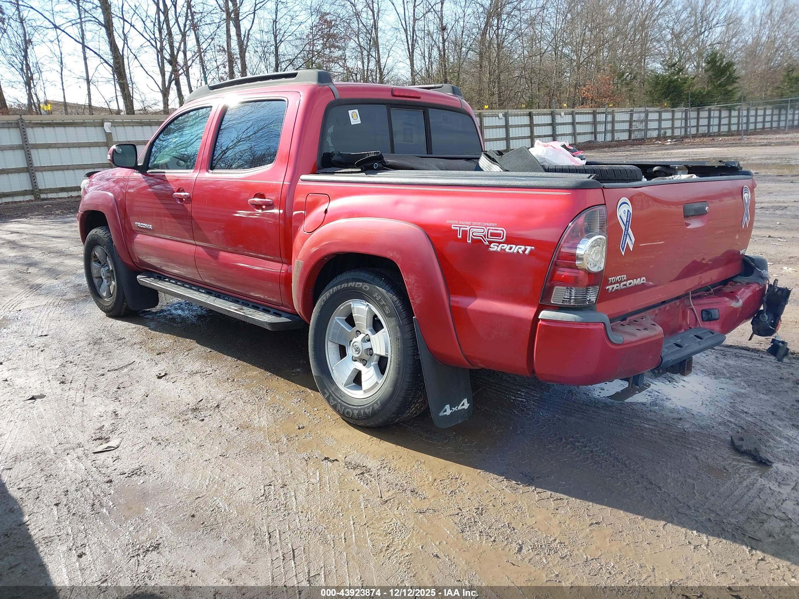 TOYOTA TACOMA image 3