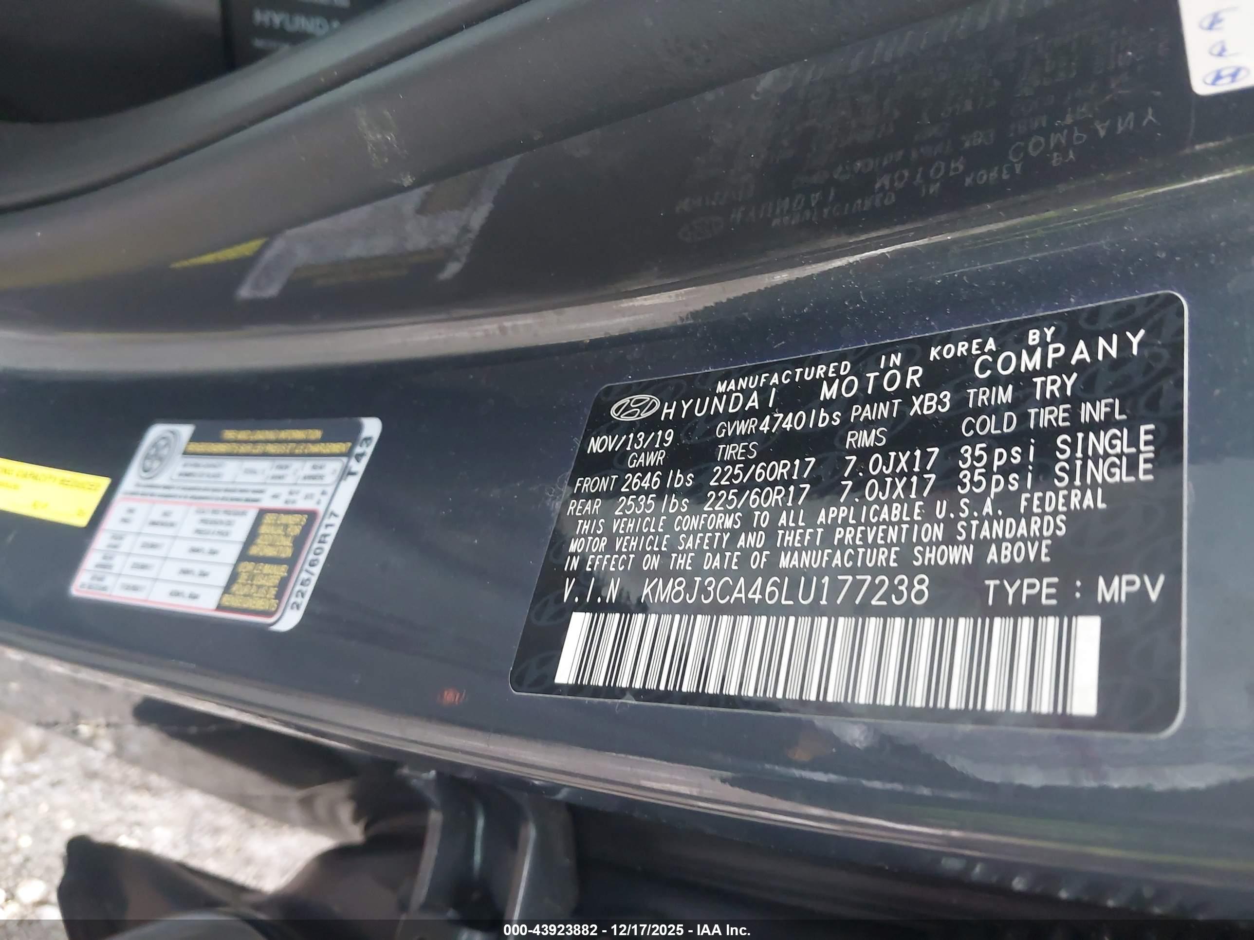 HYUNDAI TUCSON image 9