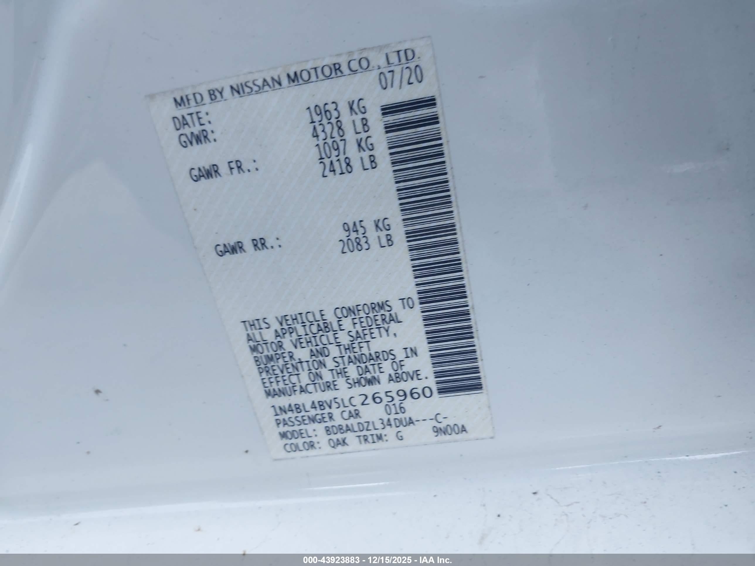NISSAN ALTIMA image 9