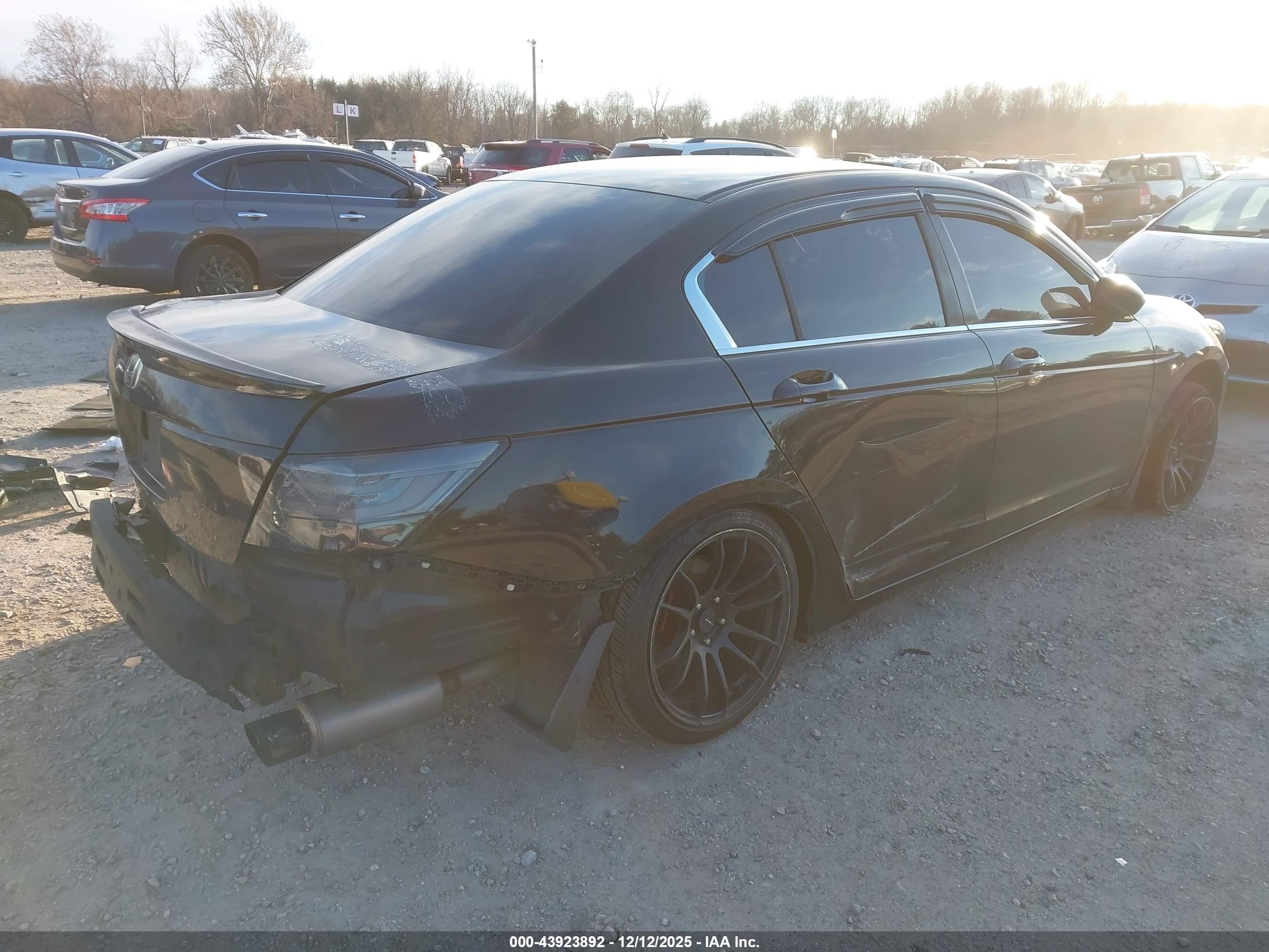 HONDA ACCORD image 4