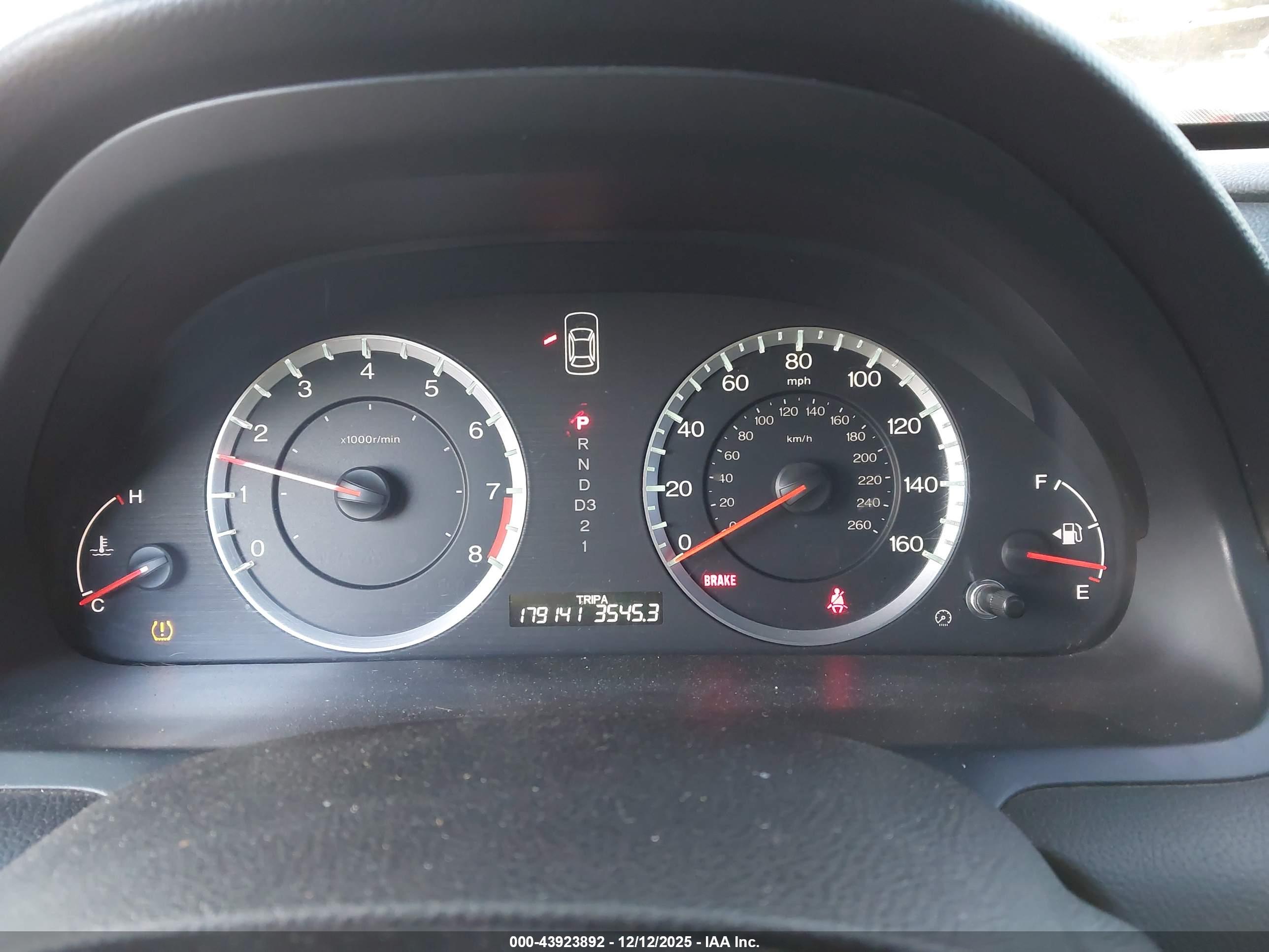 HONDA ACCORD image 7
