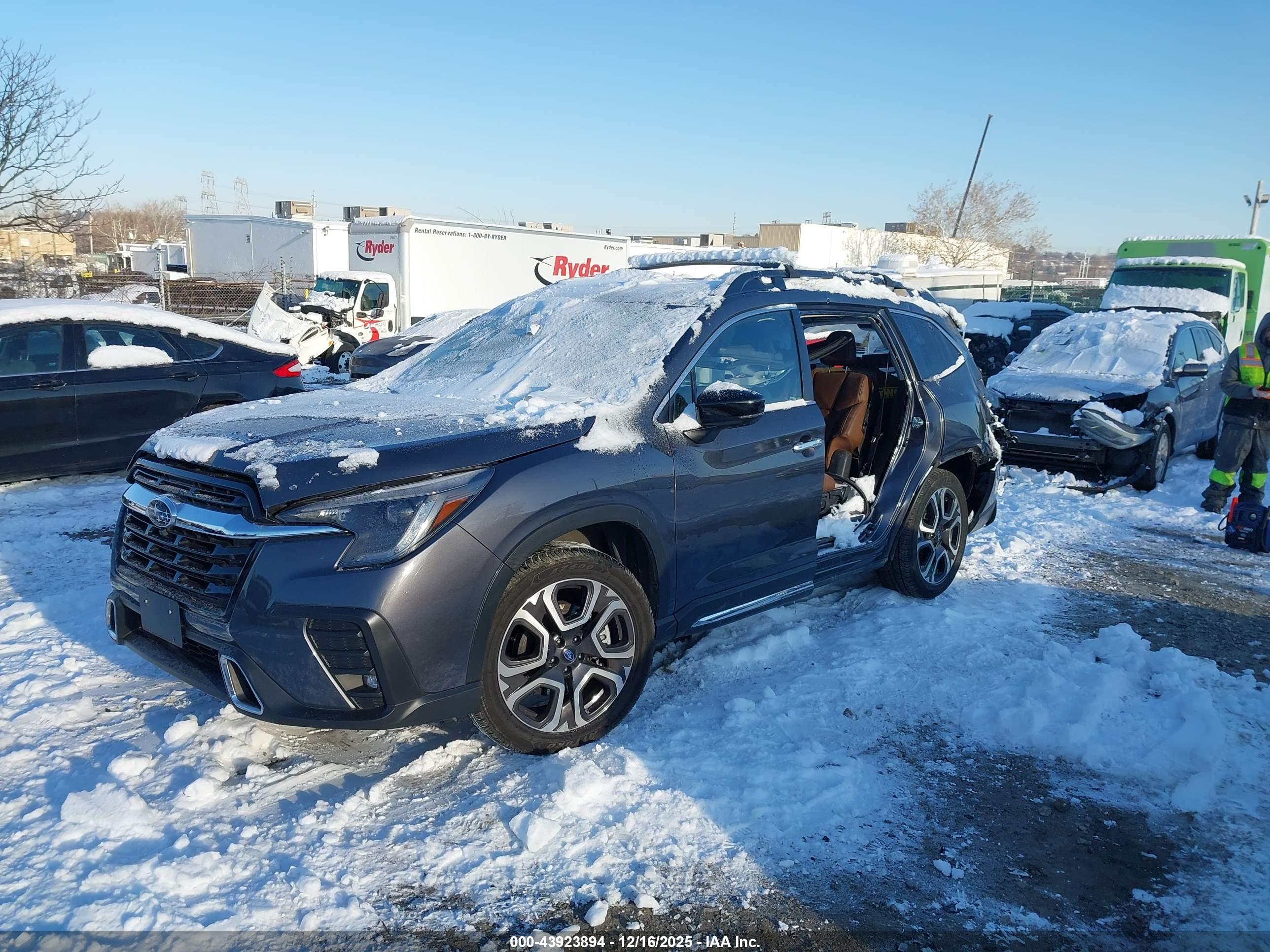 SUBARU ASCENT image 2