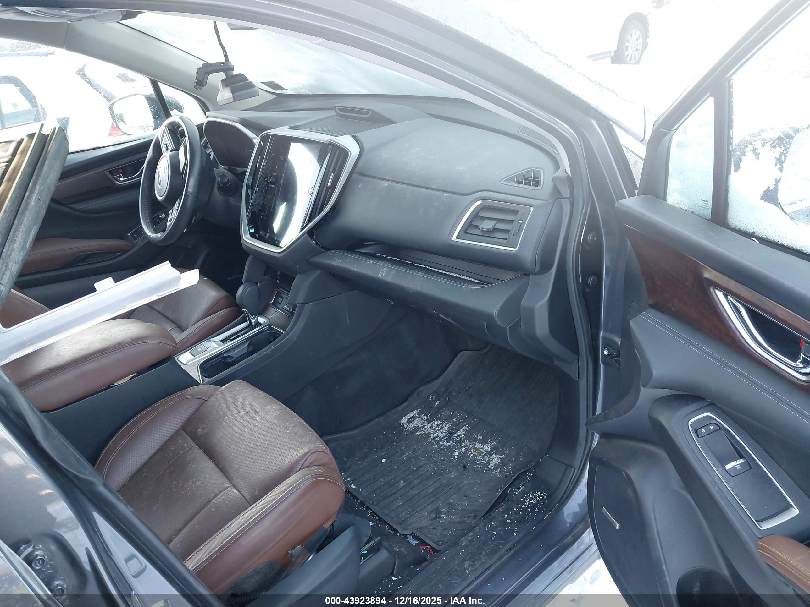 SUBARU ASCENT image 5