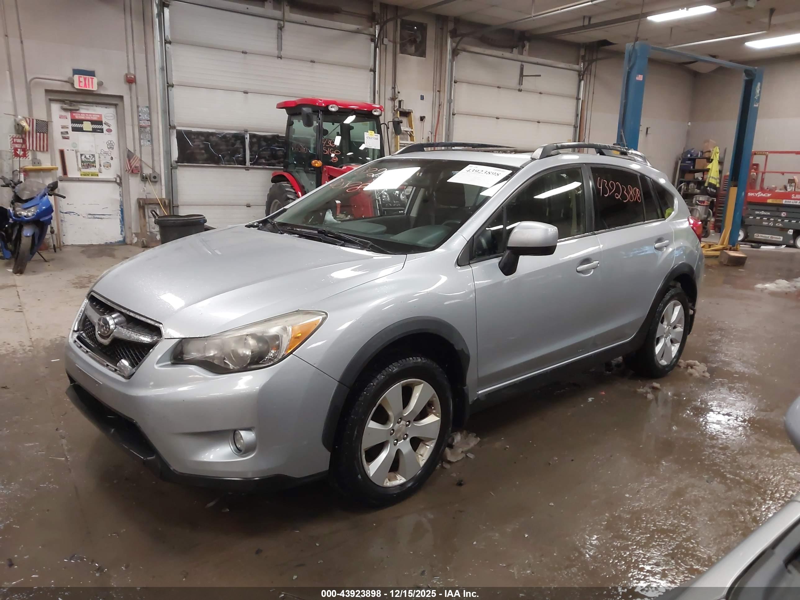 SUBARU XV image 2