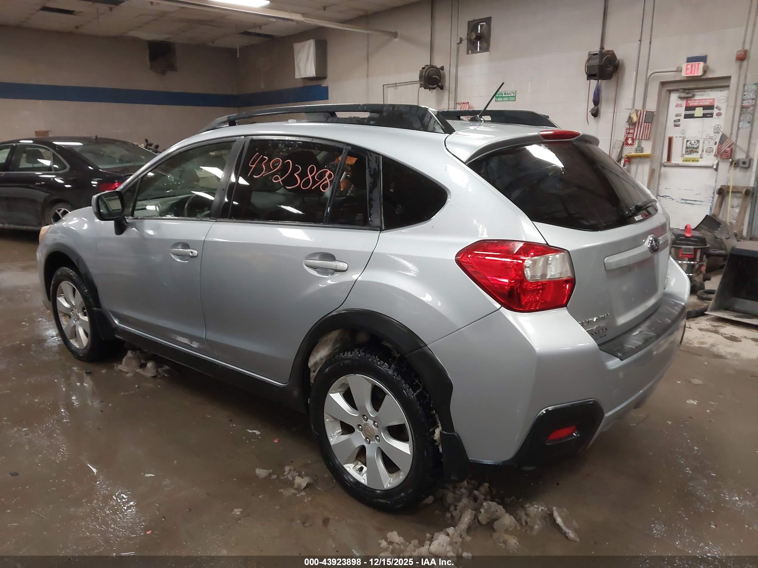 SUBARU XV image 3