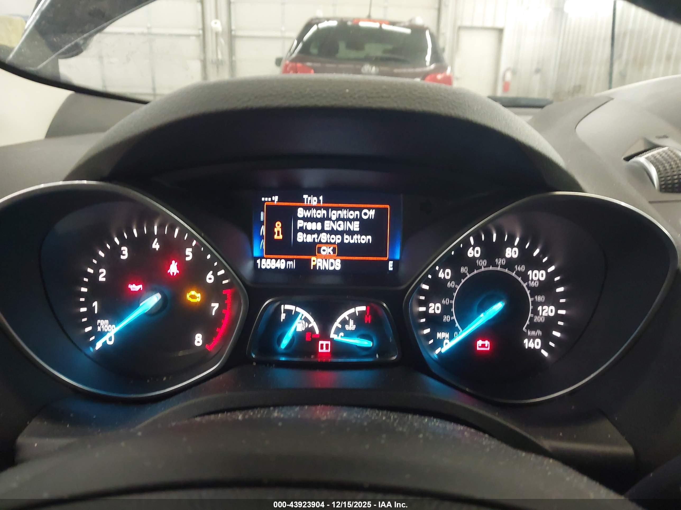 FORD ESCAPE image 7