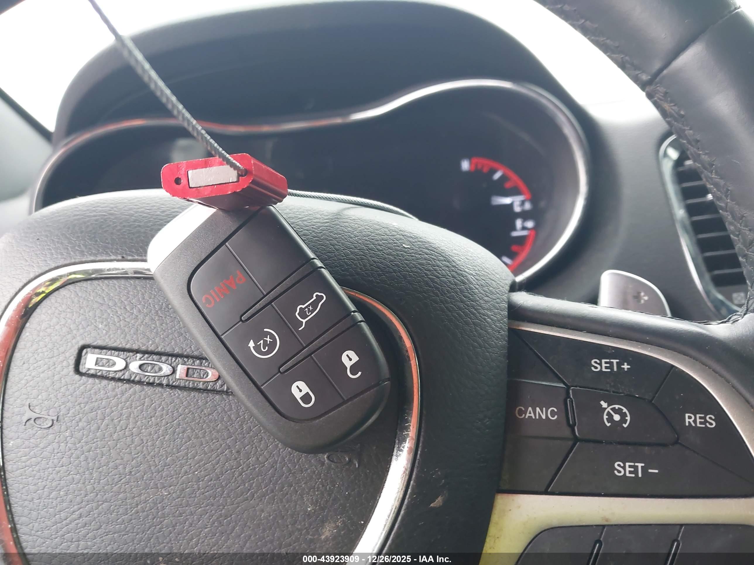 DODGE DURANGO image 11