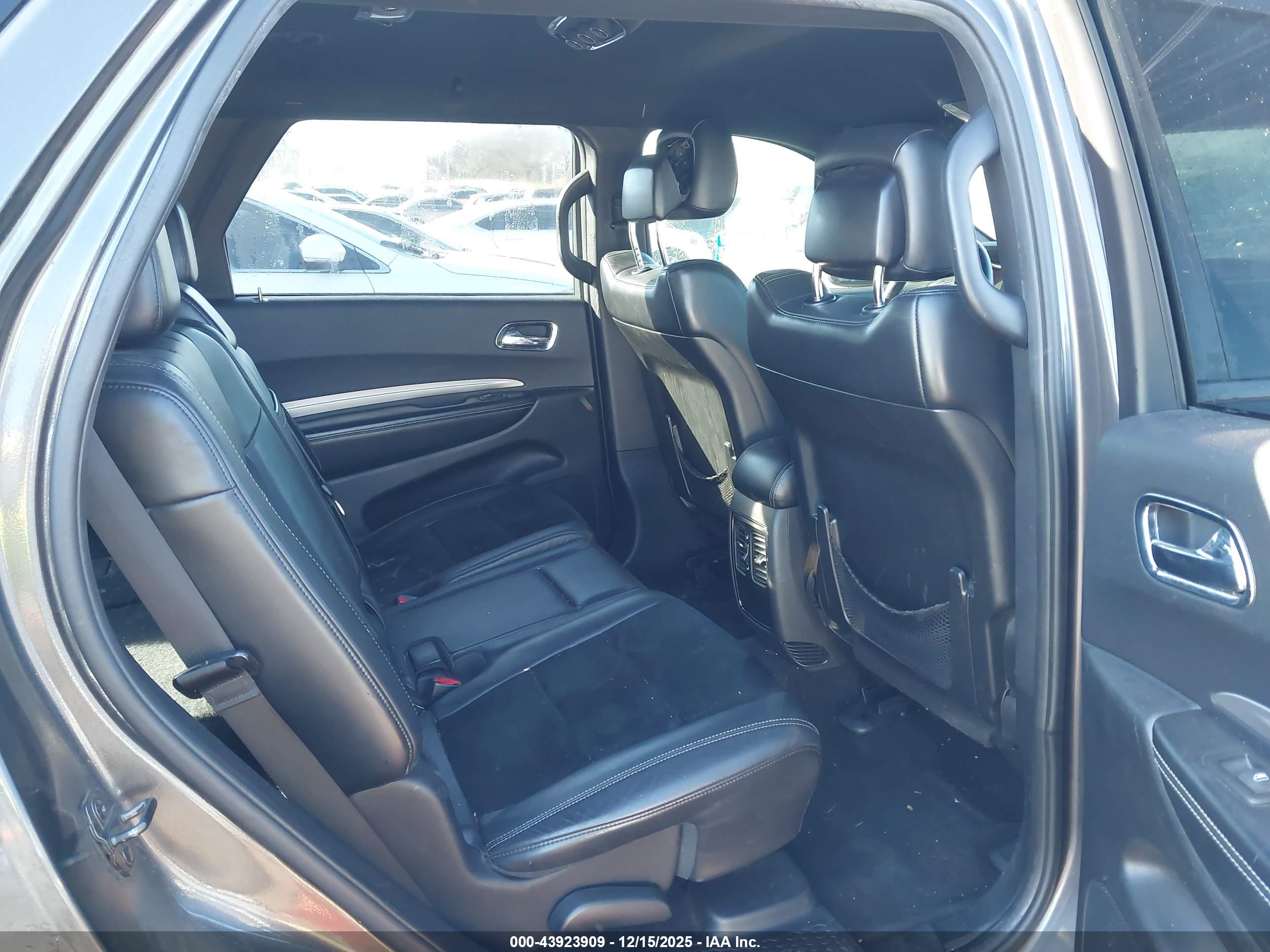 DODGE DURANGO image 8