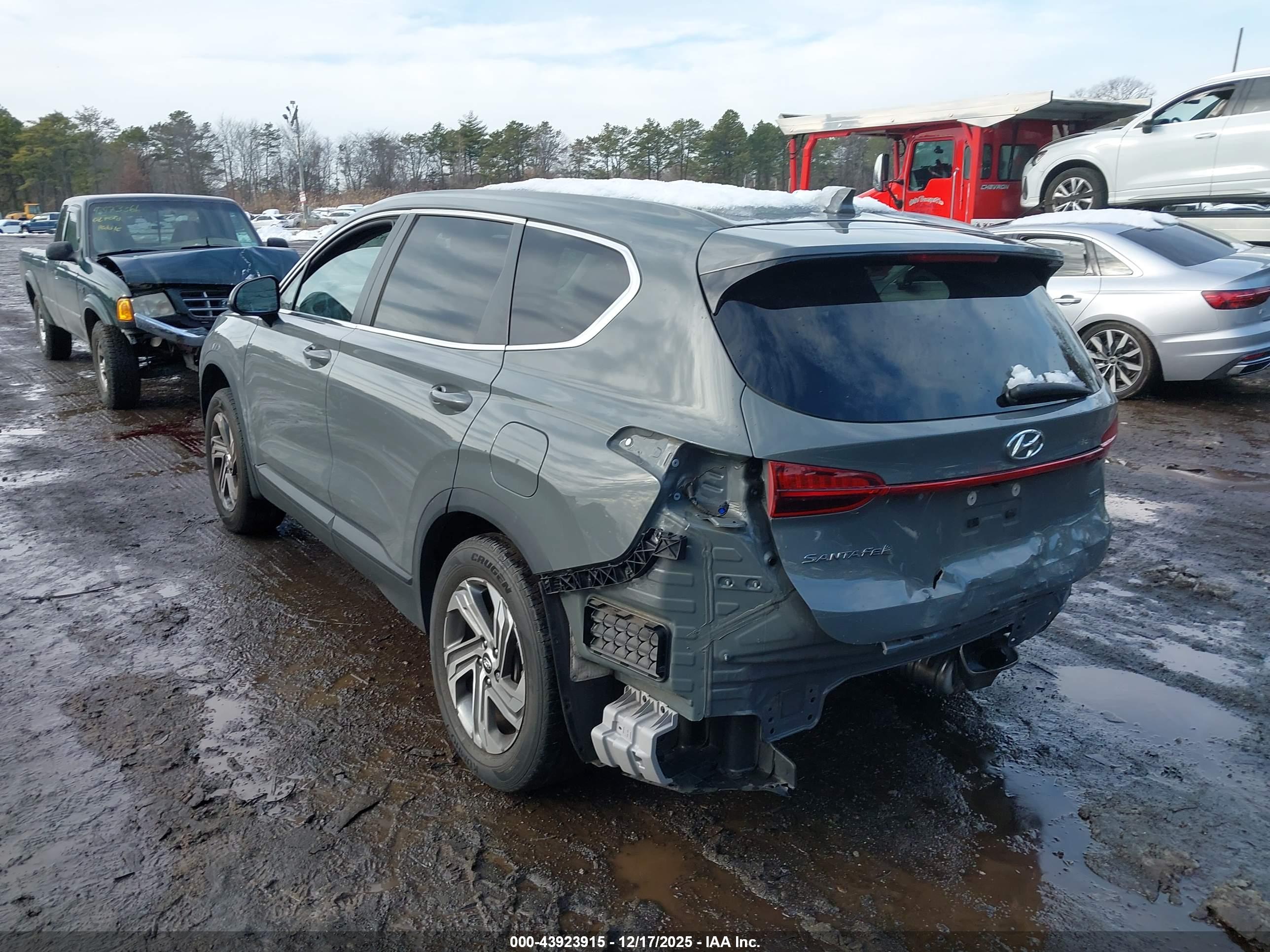 HYUNDAI SANTA image 3