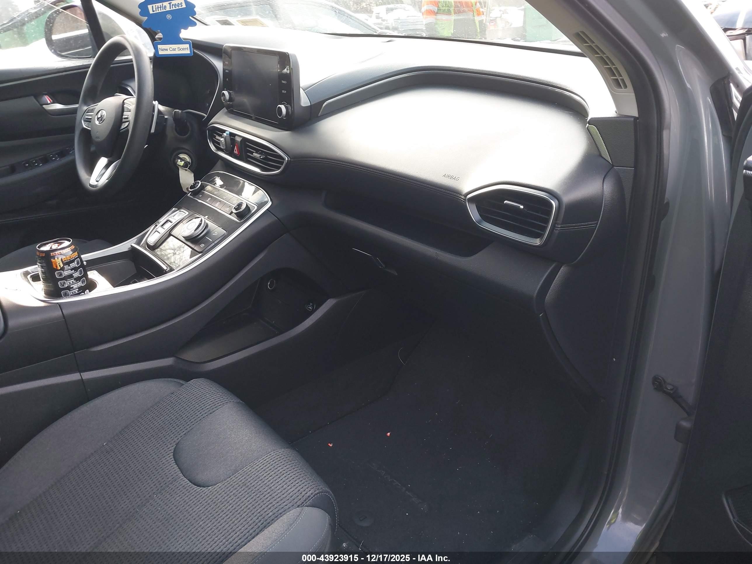 HYUNDAI SANTA image 5