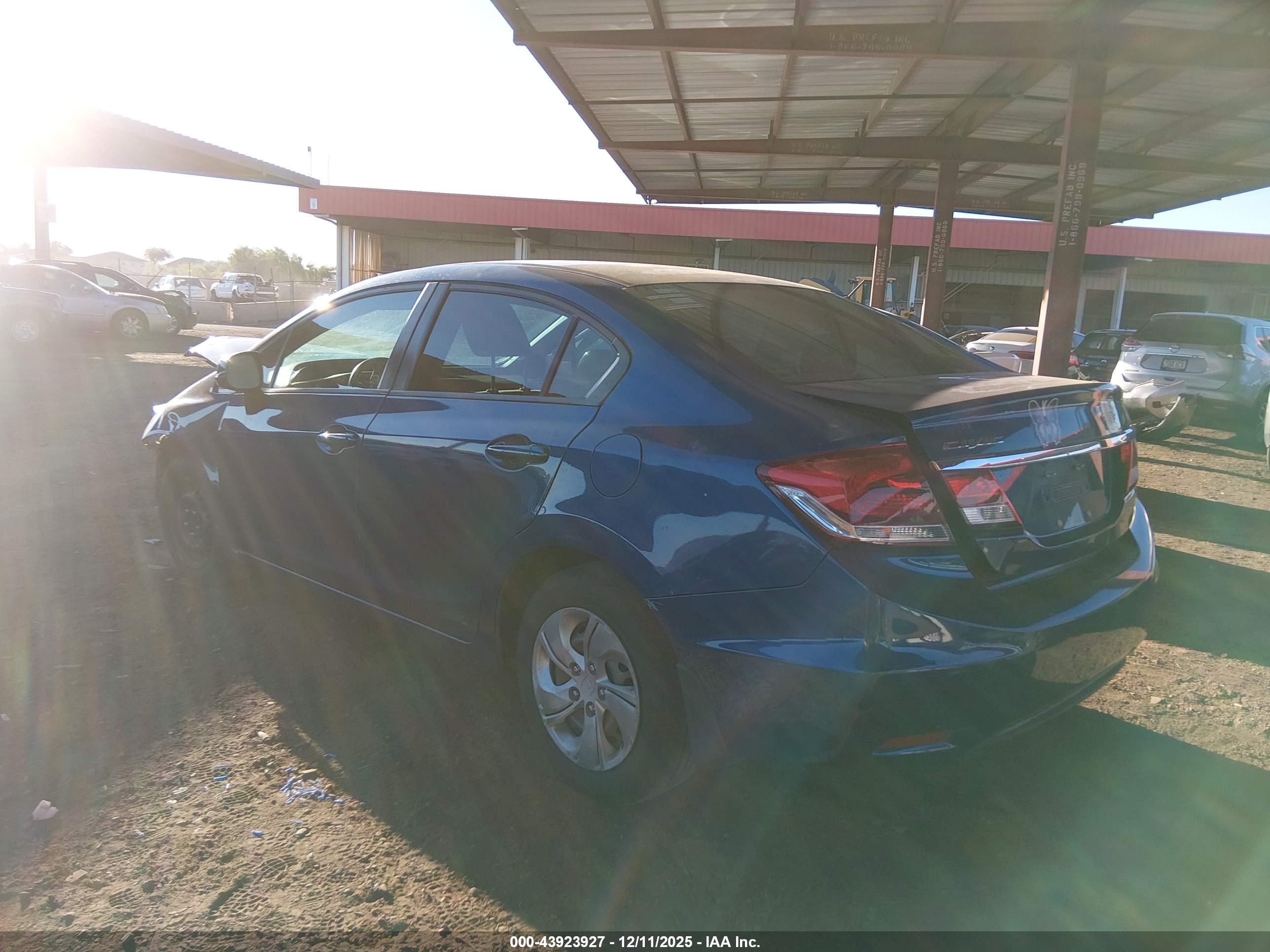 HONDA CIVIC image 3