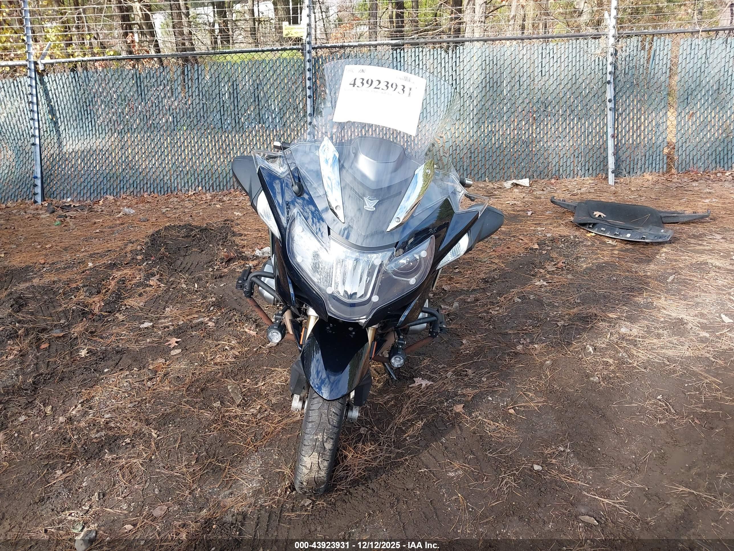 BMW R image 5