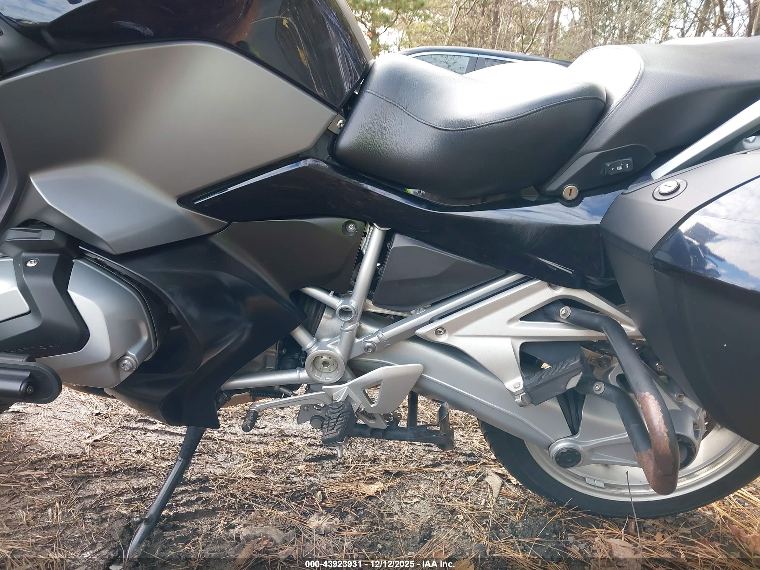 BMW R image 9