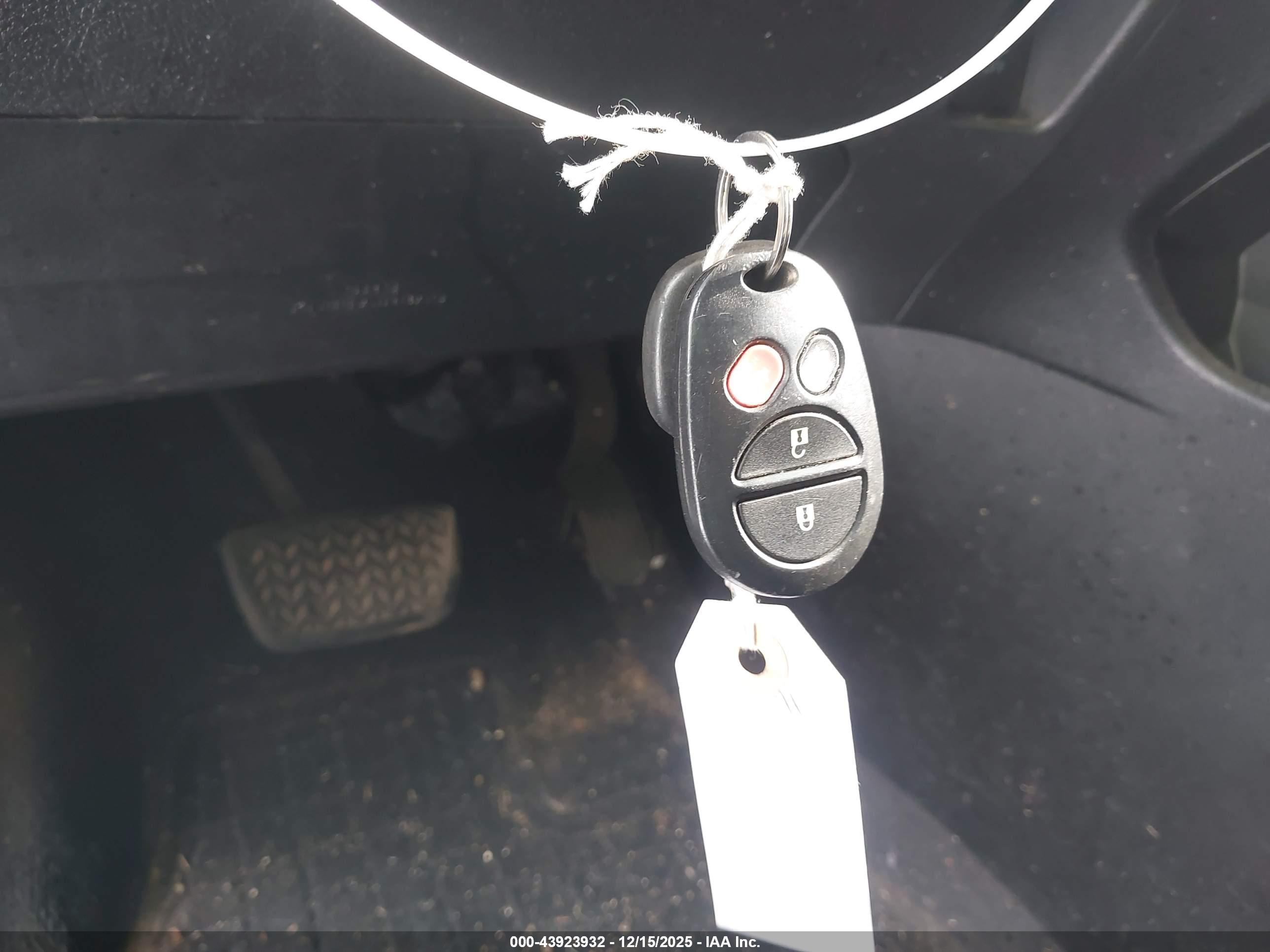 TOYOTA HIGHLANDER image 11